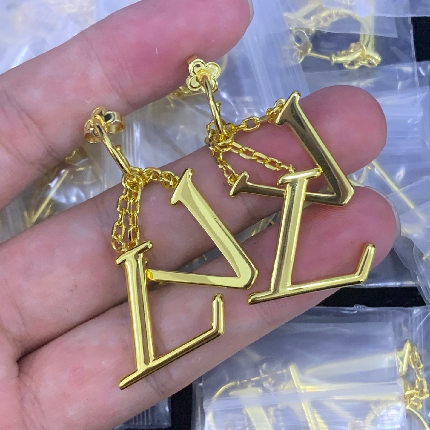 LuxluxHouse Low Price And High Quality Accessories Louis Vuitton