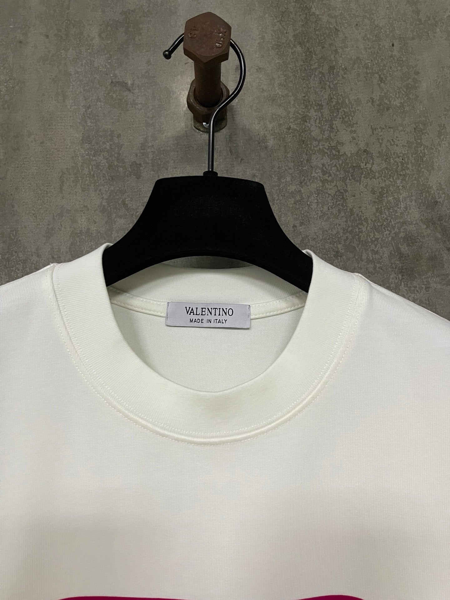 LuxluxHouse Best Quality Clothes Valentino T-shirt