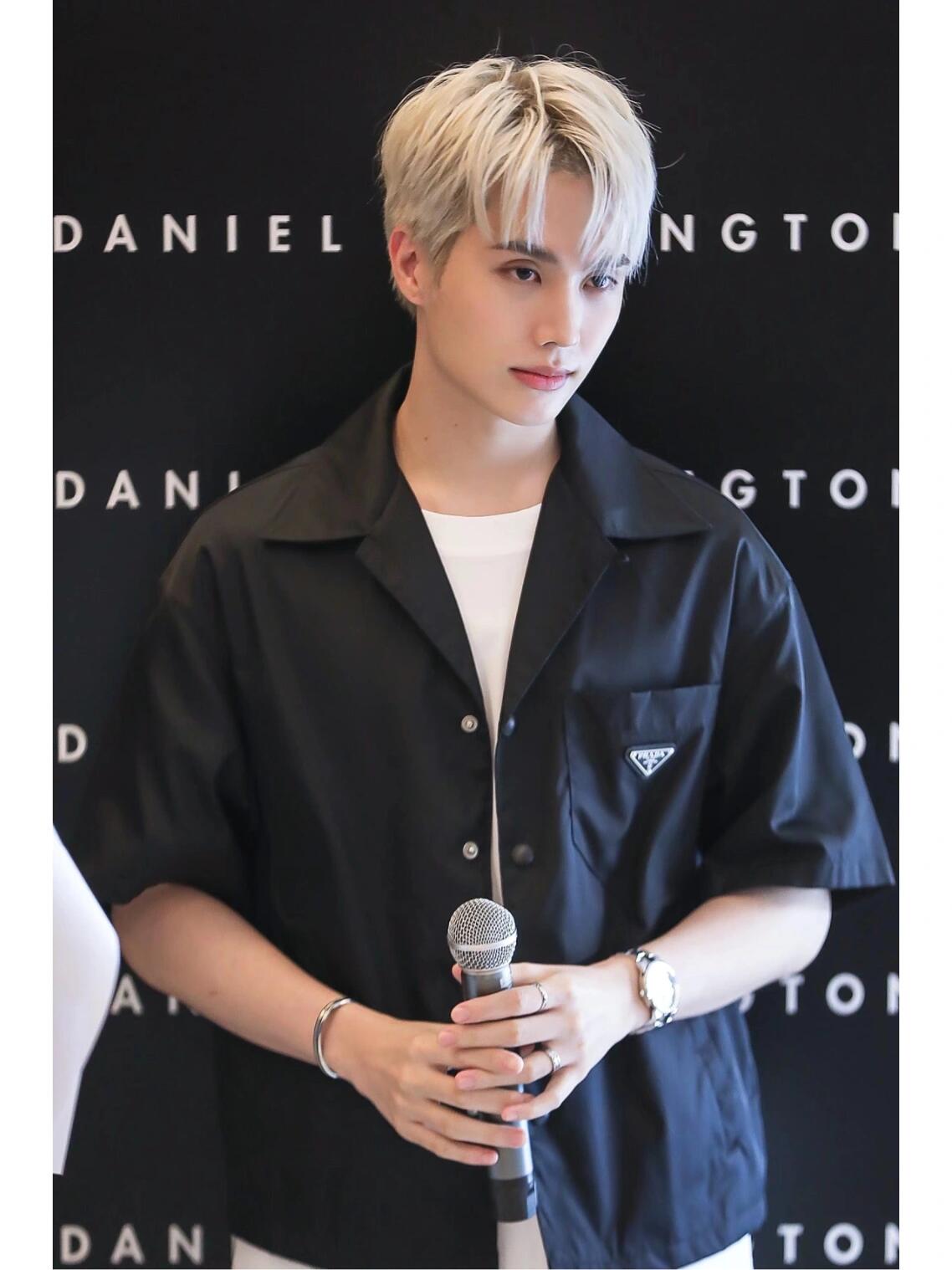 LuxluxHouse Best Quality Clothes Shirts&Polo Prada