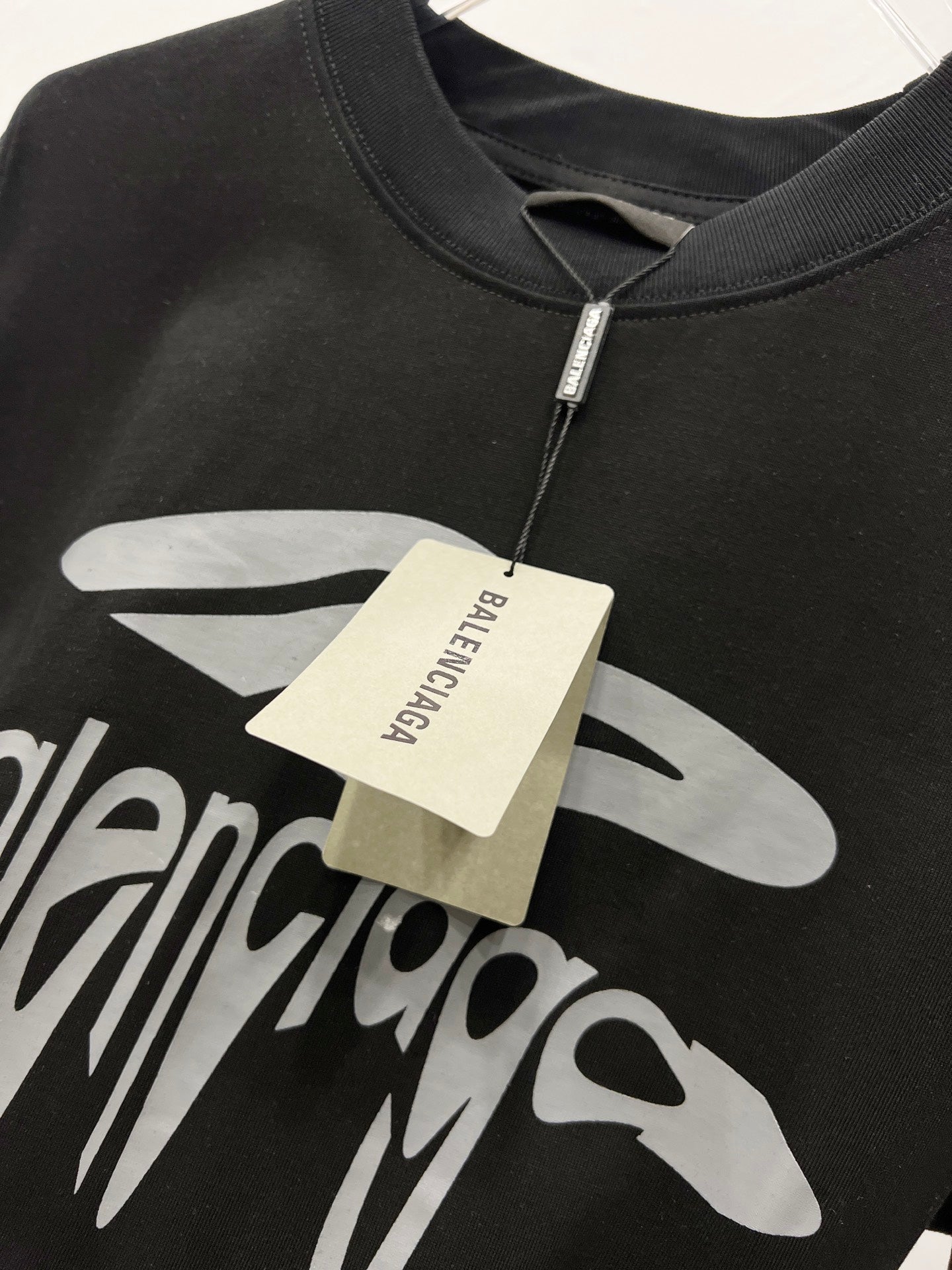 LuxluxHouse Best Quality Clothes Balenciaga T-shirt