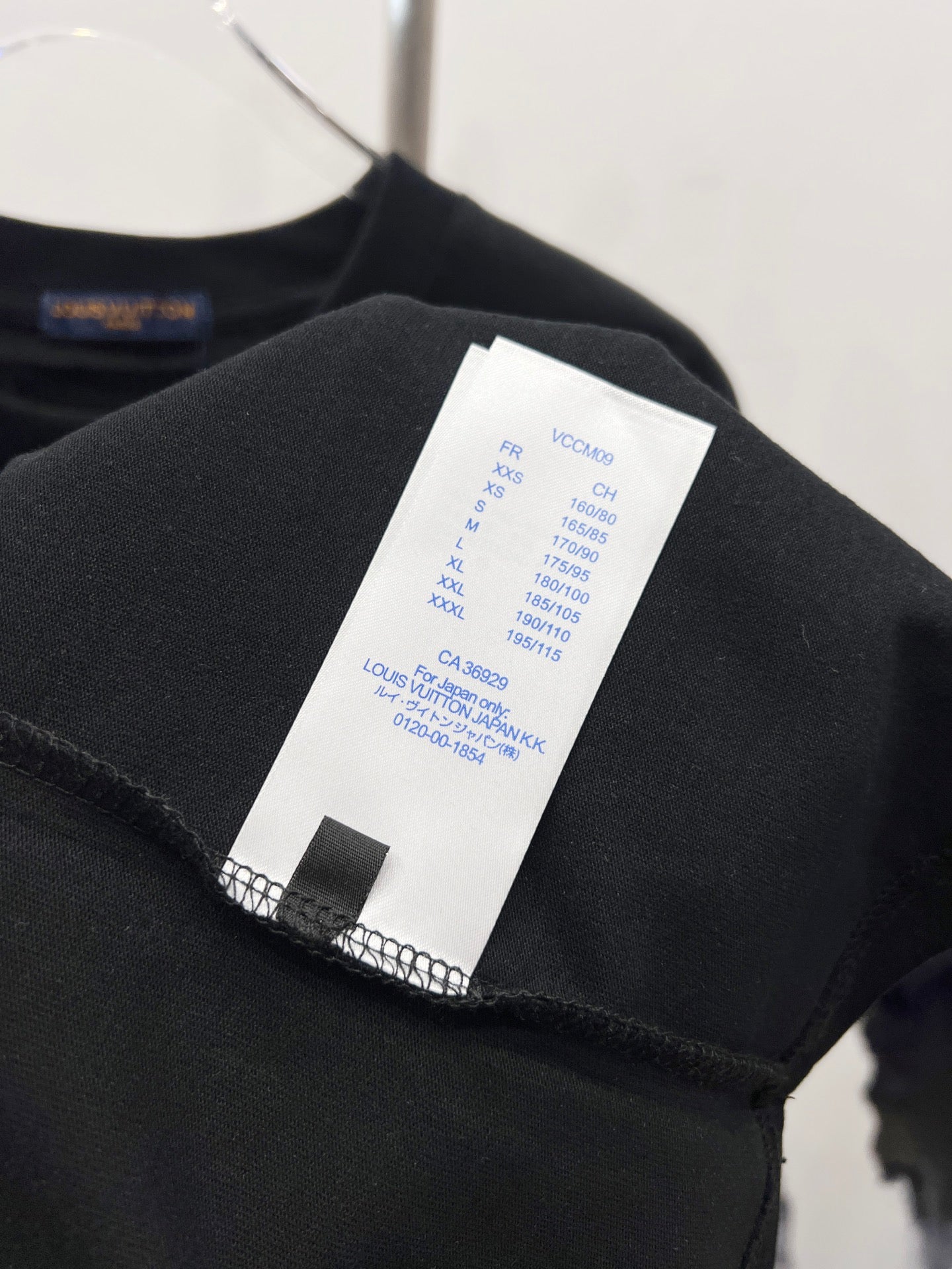 LuxluxHouse Best Quality Clothes T-shirt Louis Vuitton