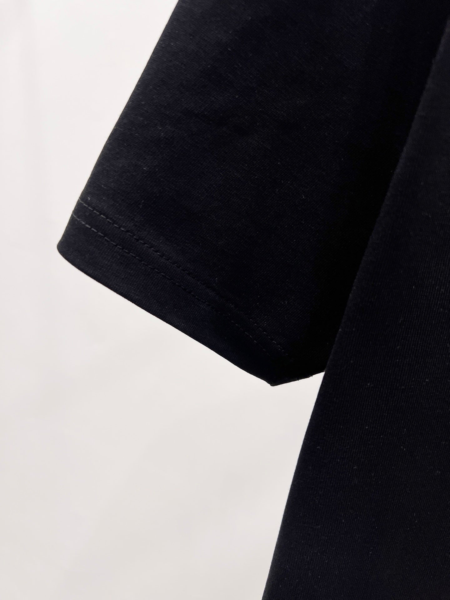 LuxluxHouse Best Quality Clothes T-shirt