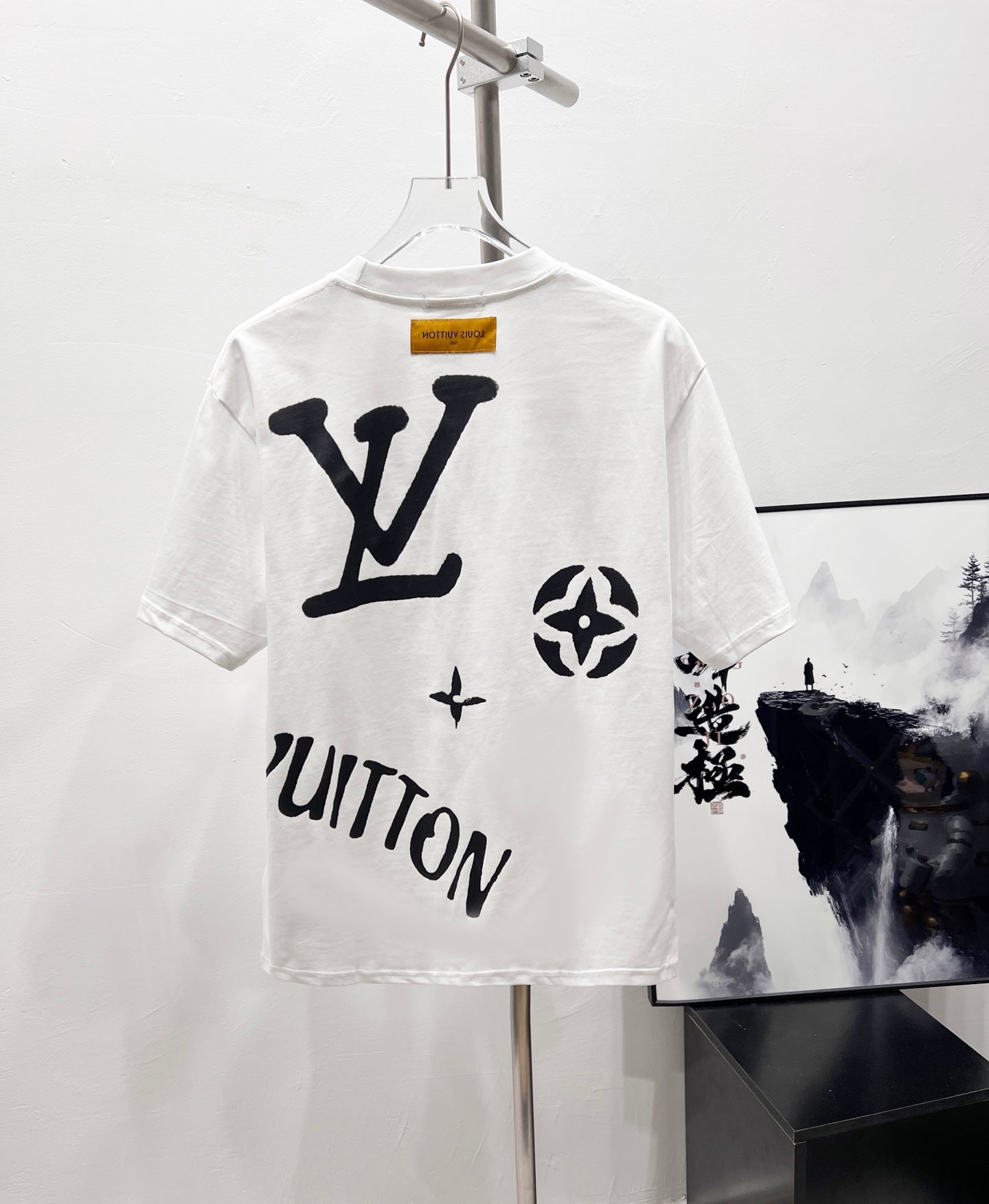 LuxluxHouse Best Quality Clothes T-shirt Louis Vuitton