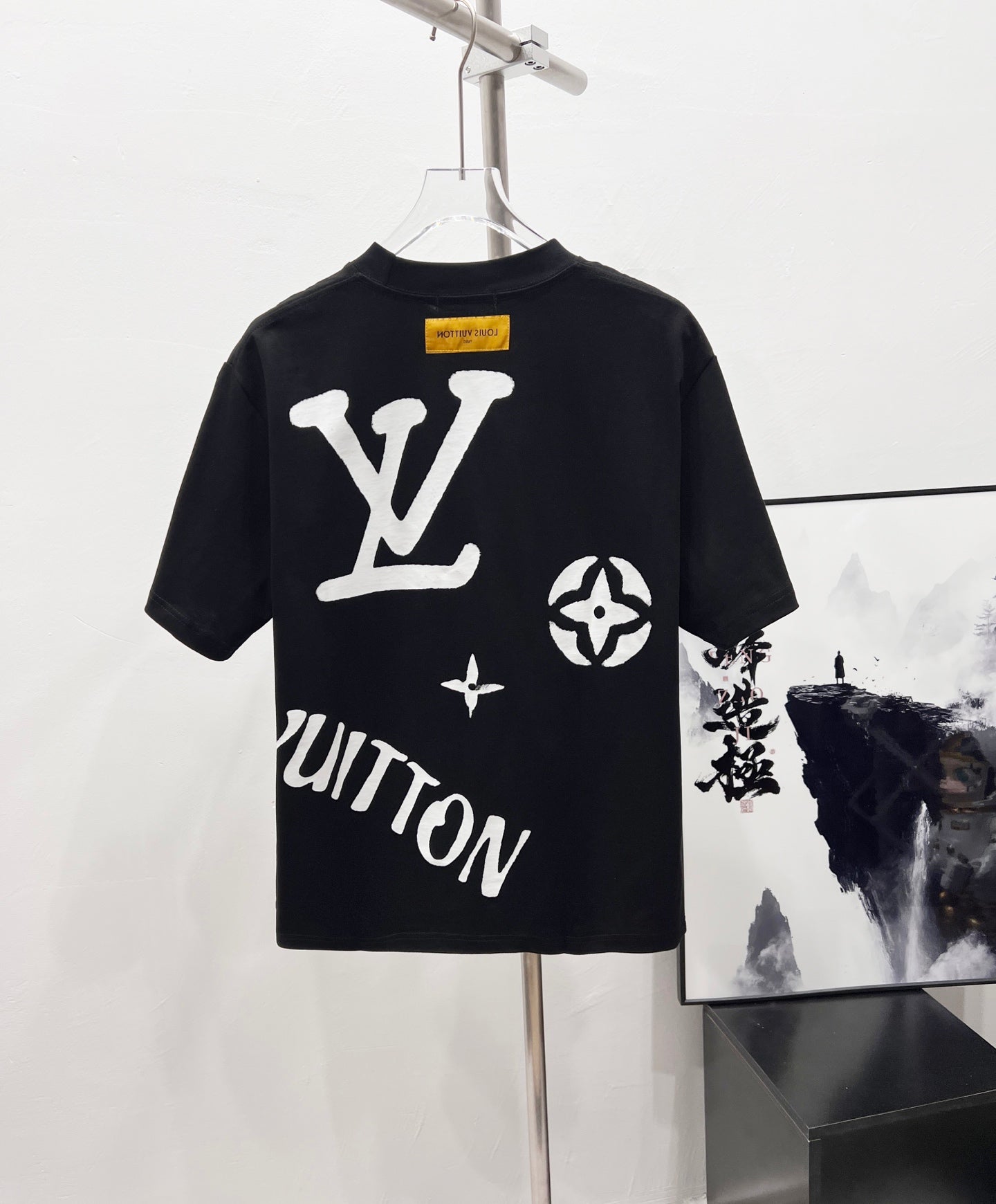 LuxluxHouse Best Quality Clothes T-shirt Louis Vuitton