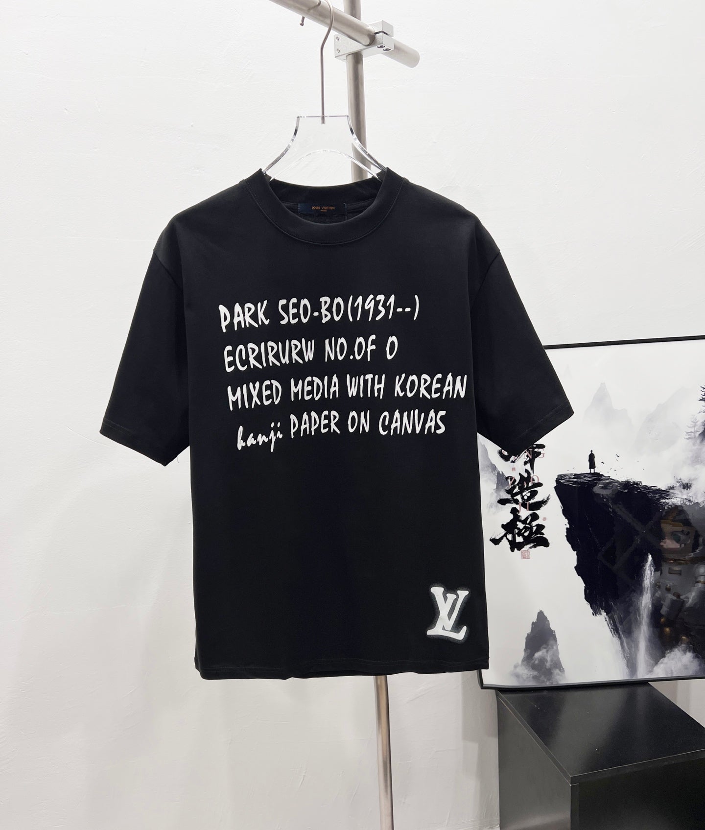 LuxluxHouse Best Quality Clothes T-shirt Louis Vuitton