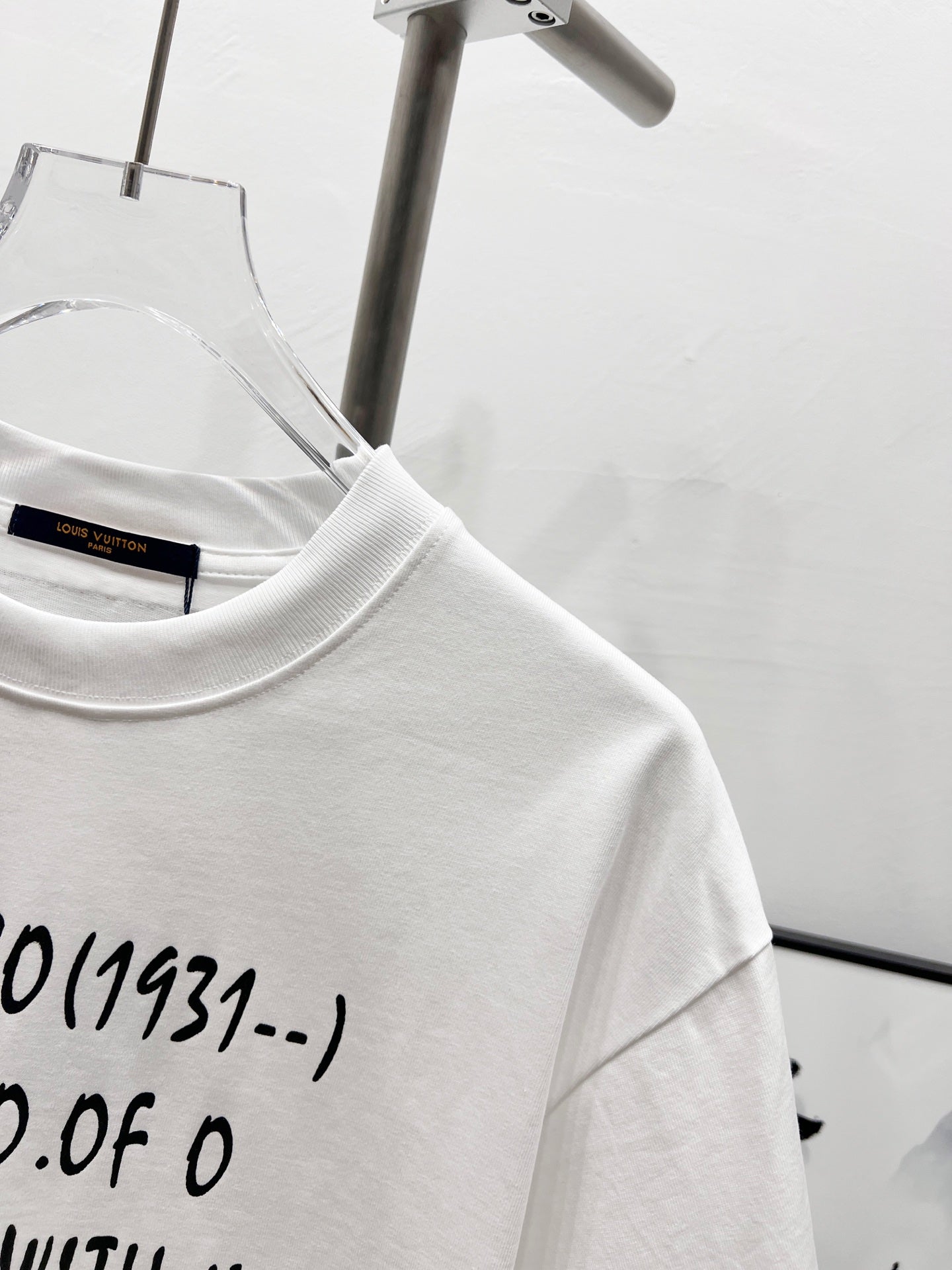 LuxluxHouse Best Quality Clothes T-shirt Louis Vuitton