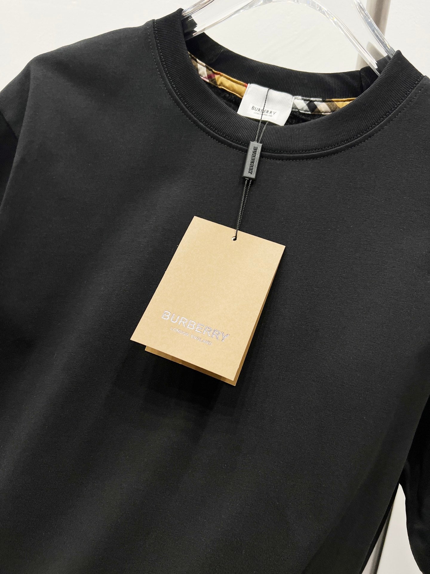 LuxluxHouse Best Quality Clothes Burberry T-shirt