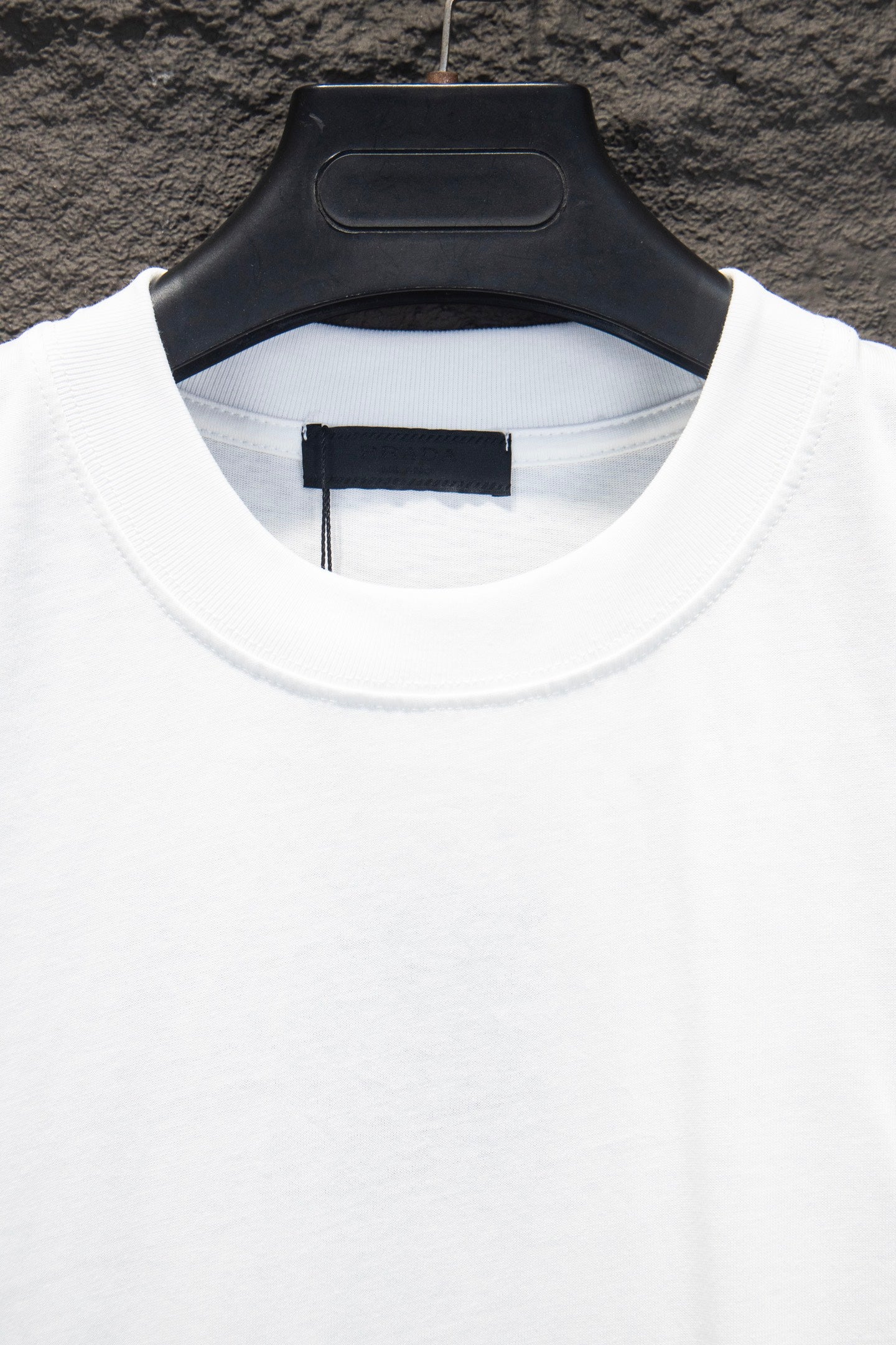 LuxluxHouse Best Quality Clothes T-shirt Prada