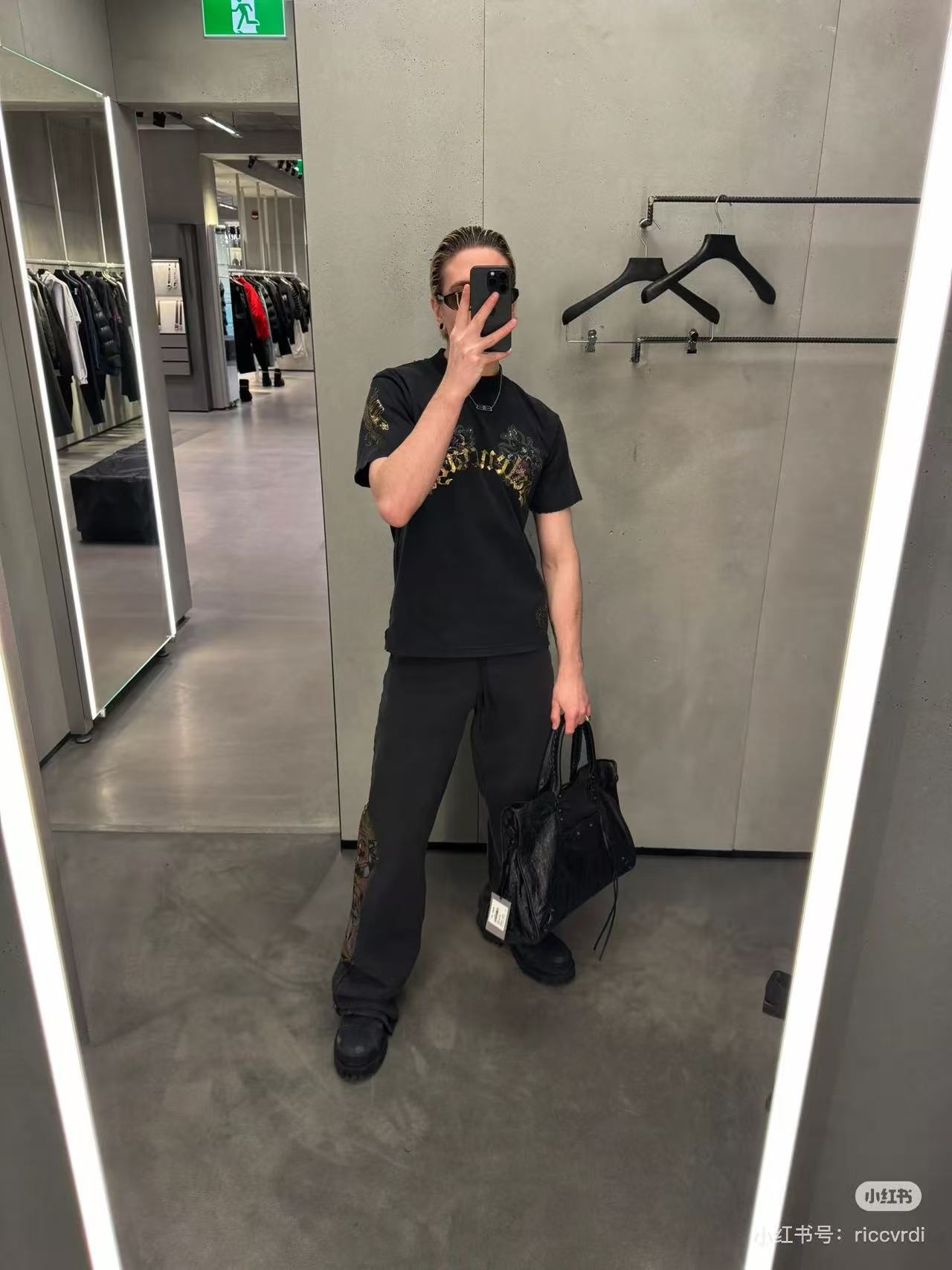 LuxluxHouse Best Quality Clothes Balenciaga T-shirt