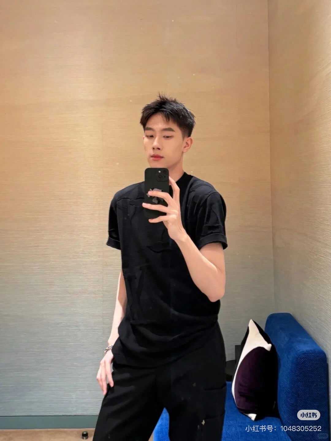 LuxluxHouse Best Quality Clothes T-shirt Louis Vuitton