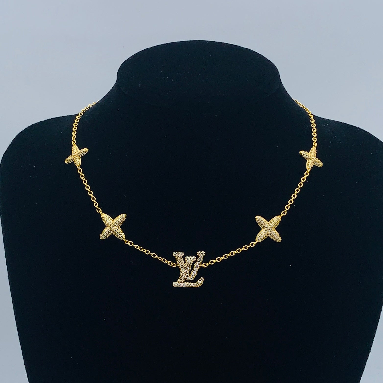 LuxluxHouse Low Price And High Quality Accessories Louis Vuitton