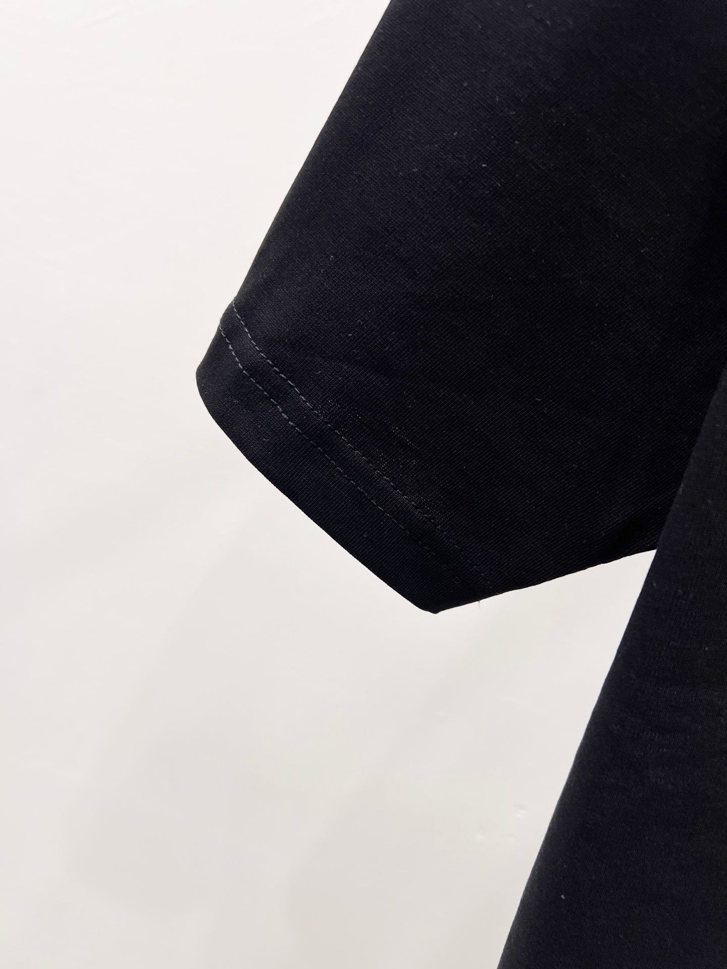 LuxluxHouse Best Quality Clothes T-shirt