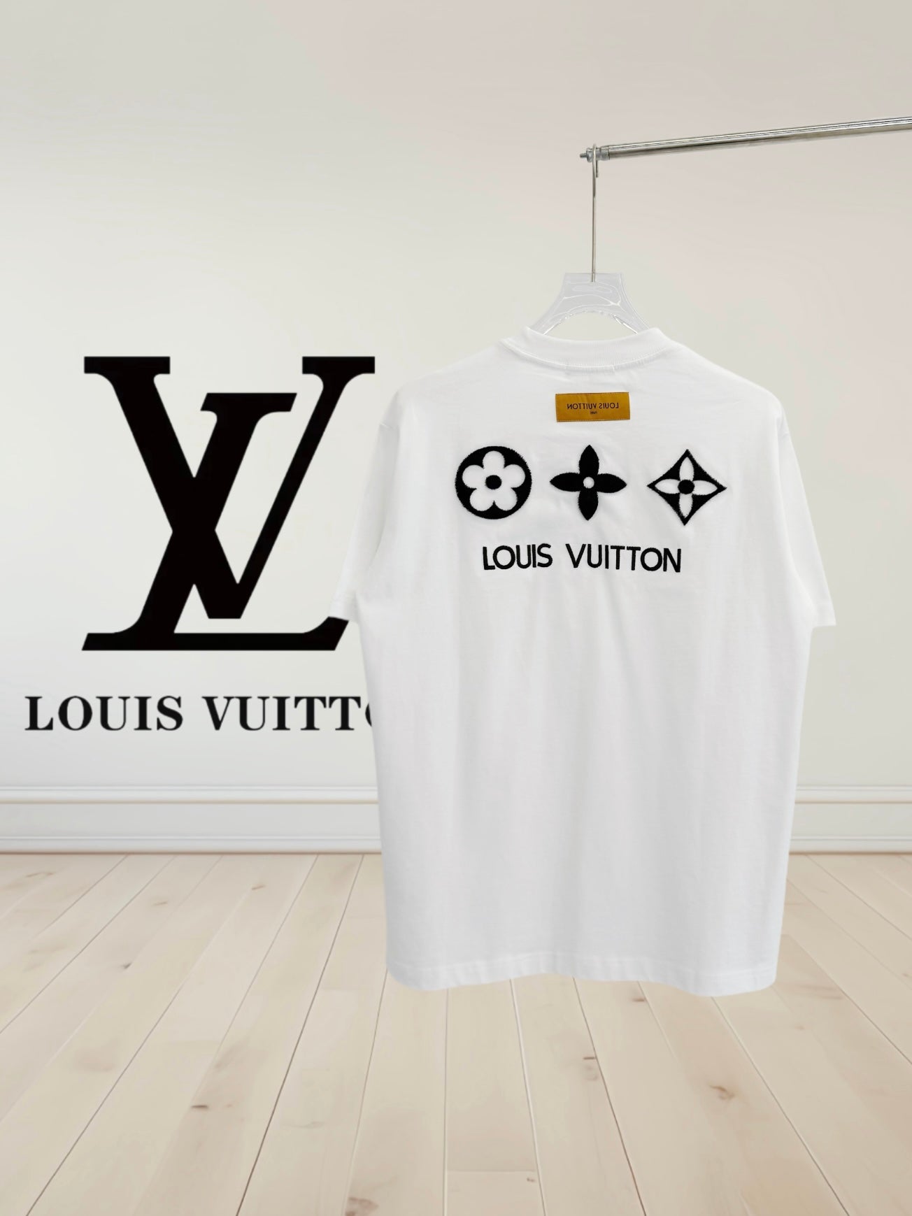 LuxluxHouse Best Quality Clothes T-shirt Louis Vuitton