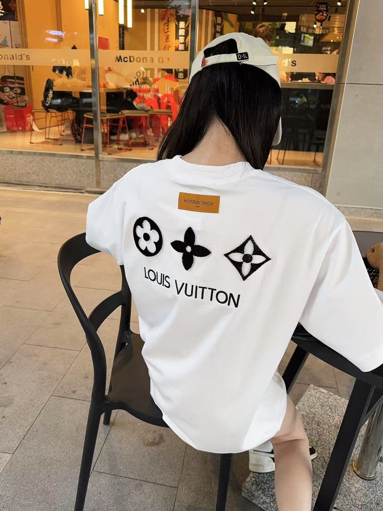 LuxluxHouse Best Quality Clothes T-shirt Louis Vuitton