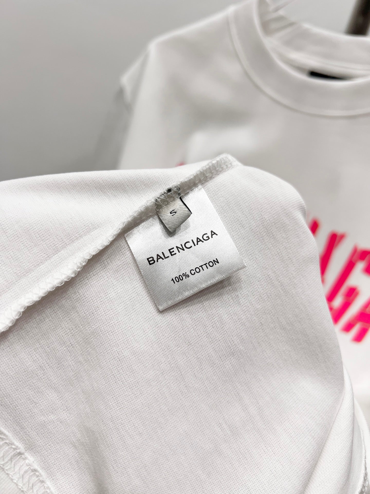 LuxluxHouse Best Quality Clothes Balenciaga T-shirt