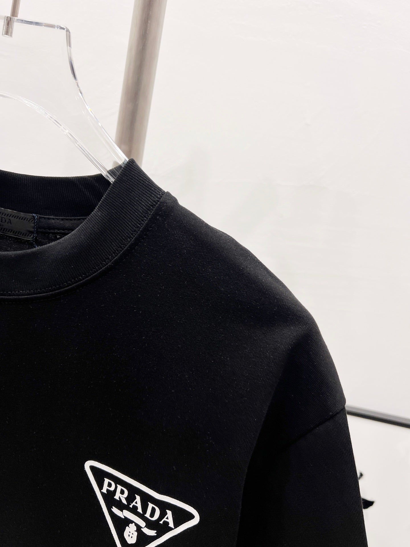 LuxluxHouse Best Quality Clothes T-shirt Prada