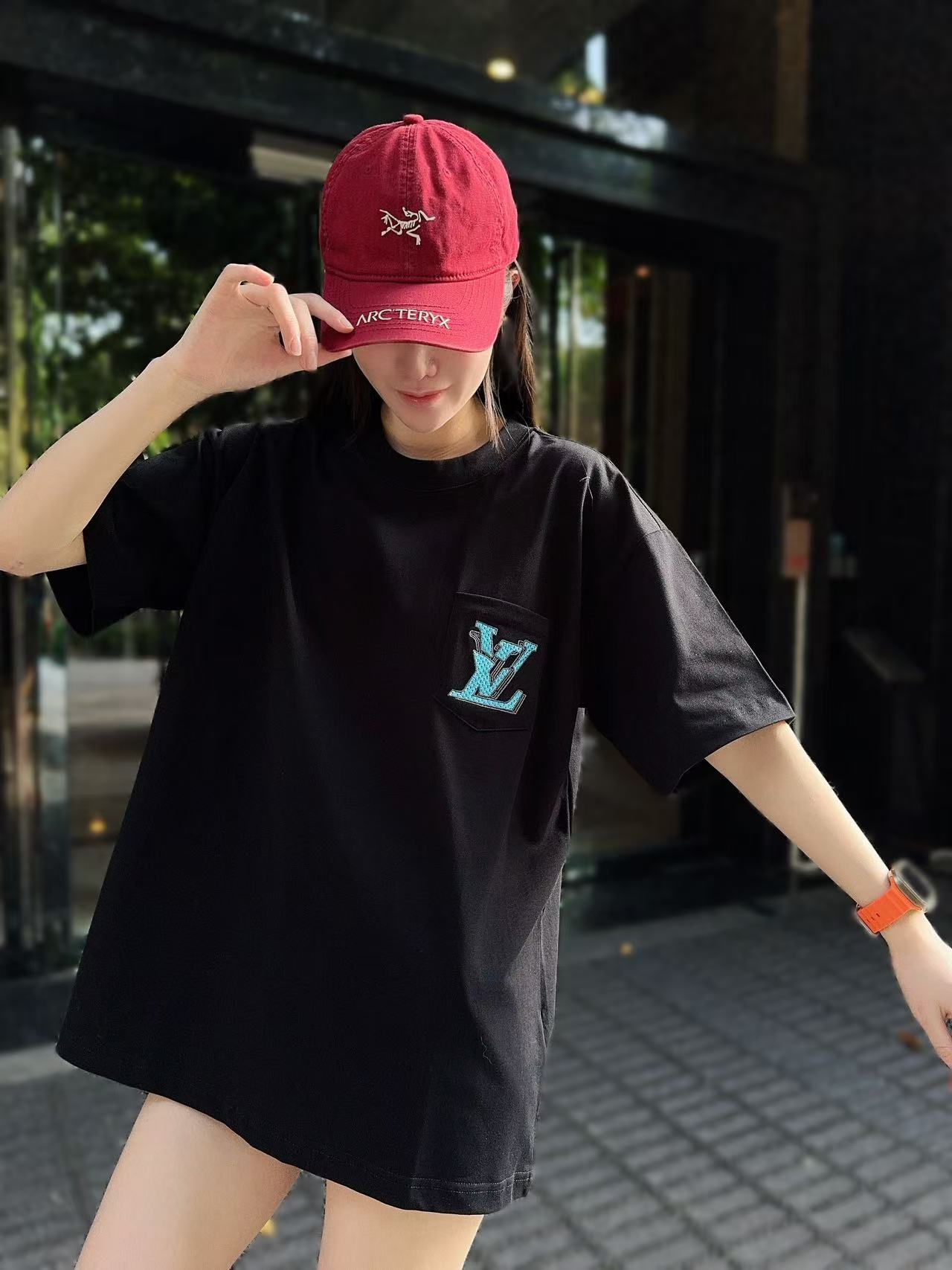 LuxluxHouse Best Quality Clothes T-shirt Louis Vuitton