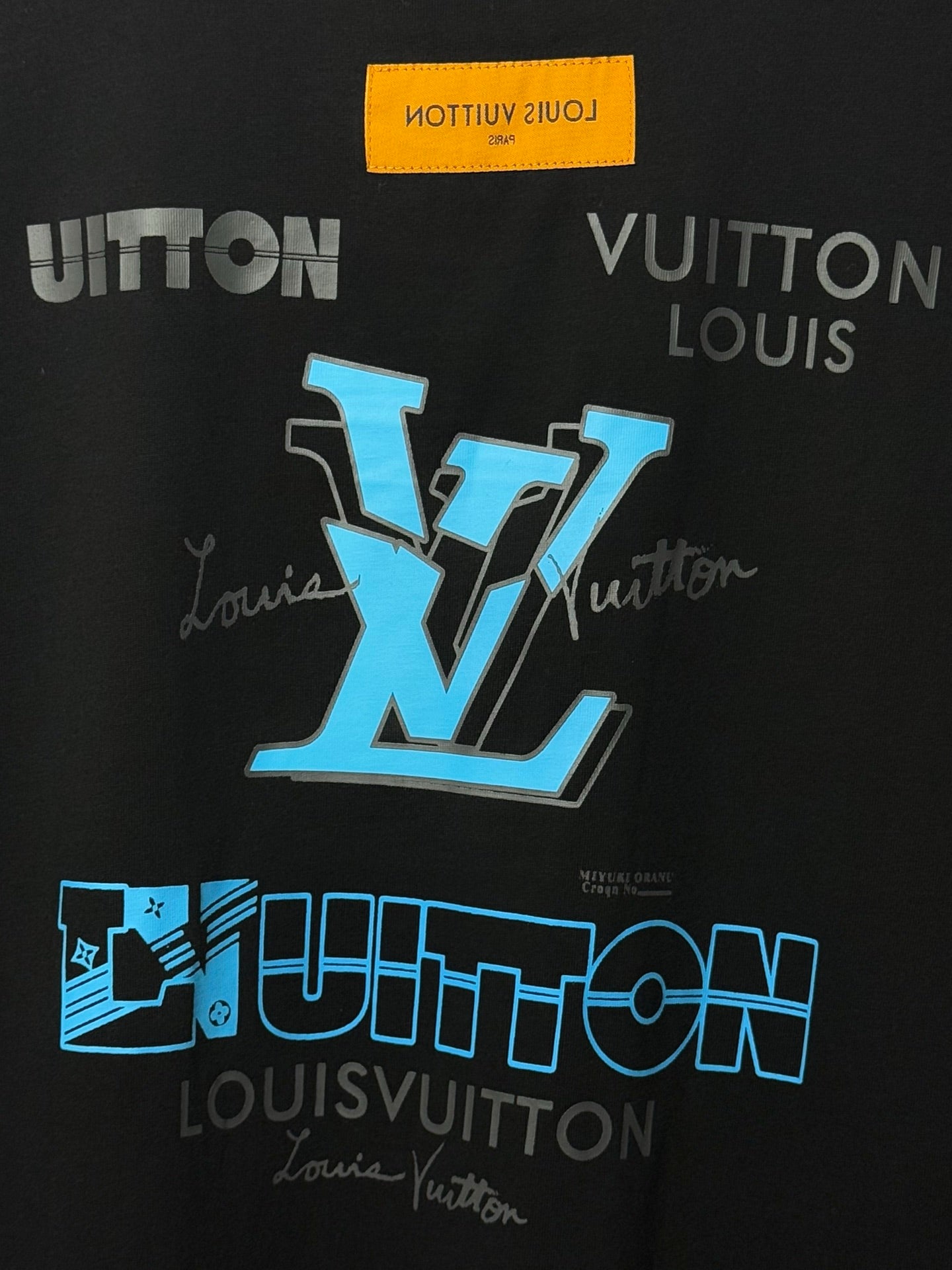 LuxluxHouse Best Quality Clothes T-shirt Louis Vuitton