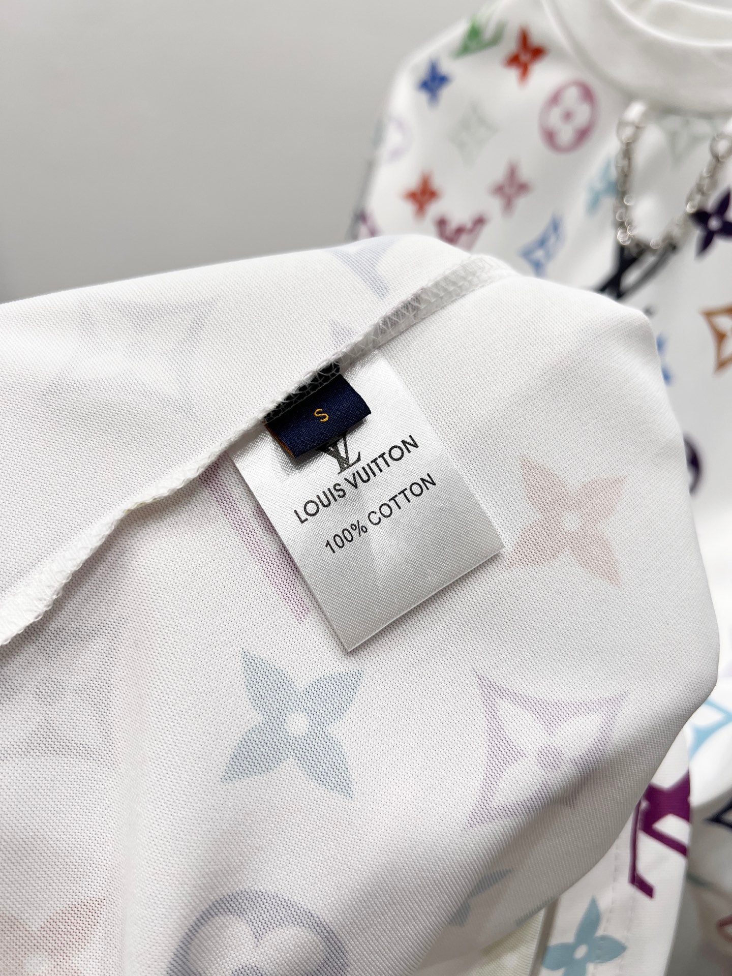 LuxluxHouse Best Quality Clothes T-shirt Louis Vuitton