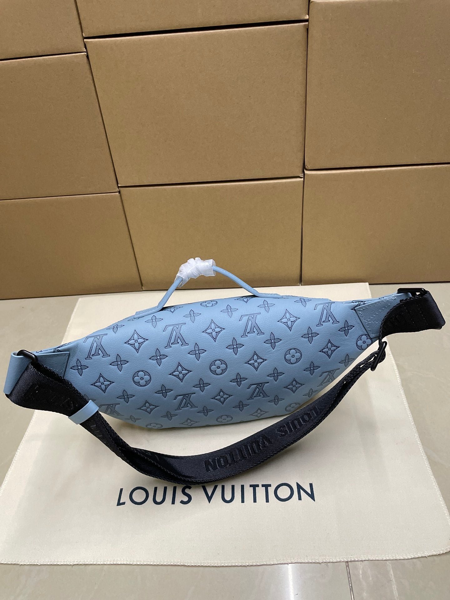 LuxluxHouse Best Quality Bags Louis Vuitton Men