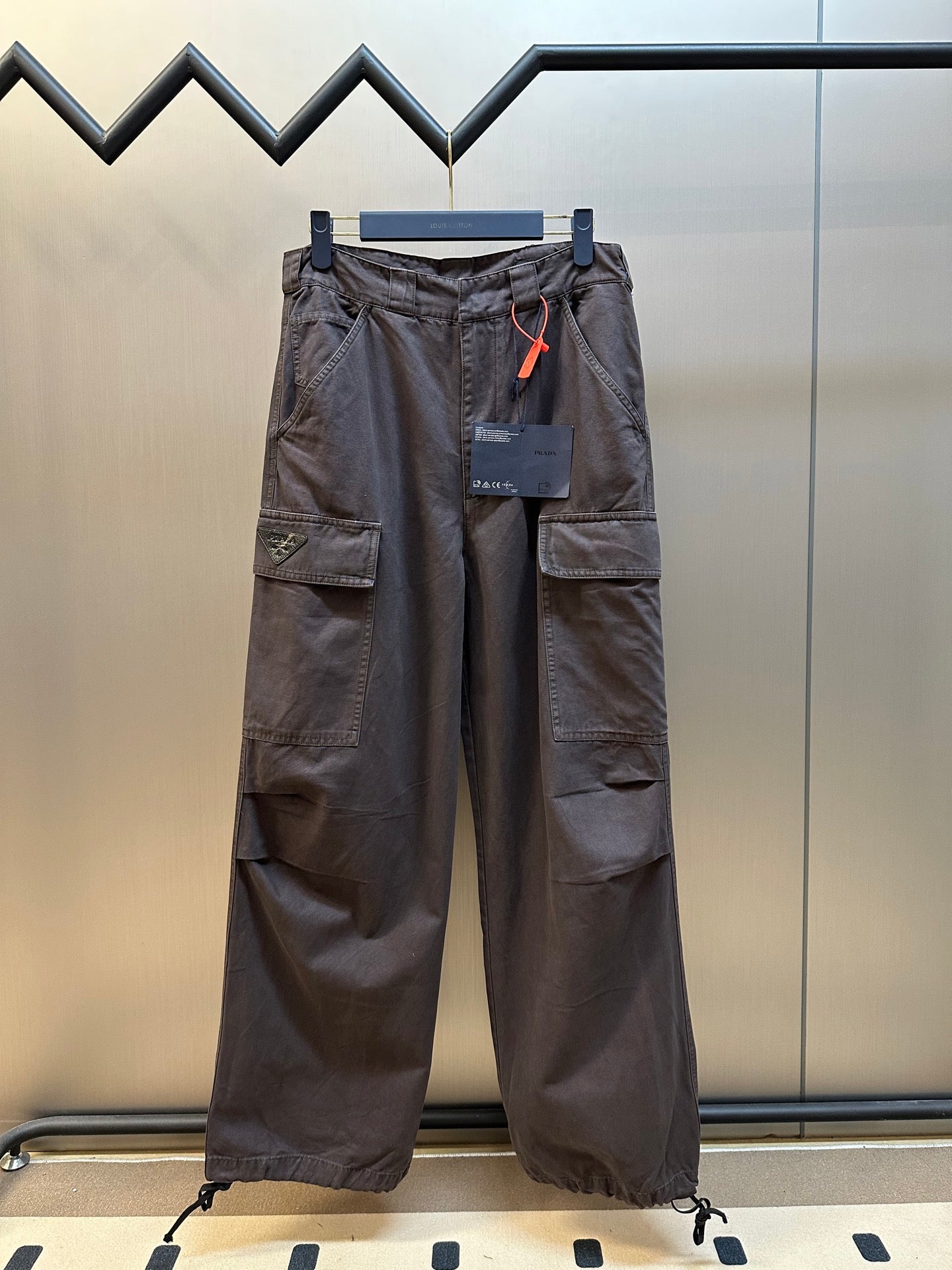 LuxluxHouse Best Quality Clothes Pants Prada