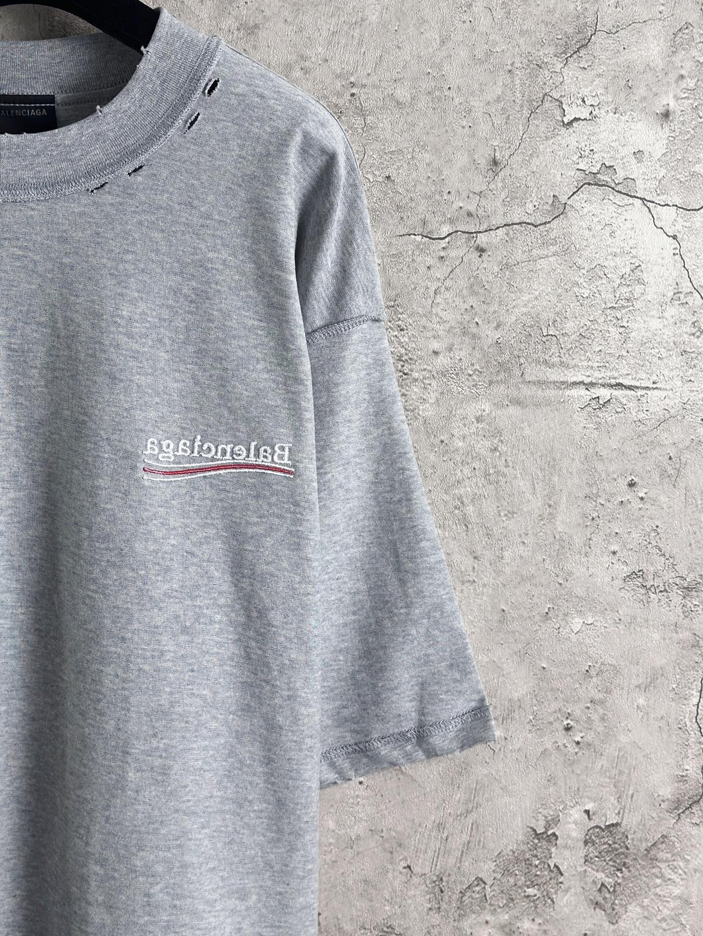 LuxluxHouse Best Quality Clothes Balenciaga T-shirt