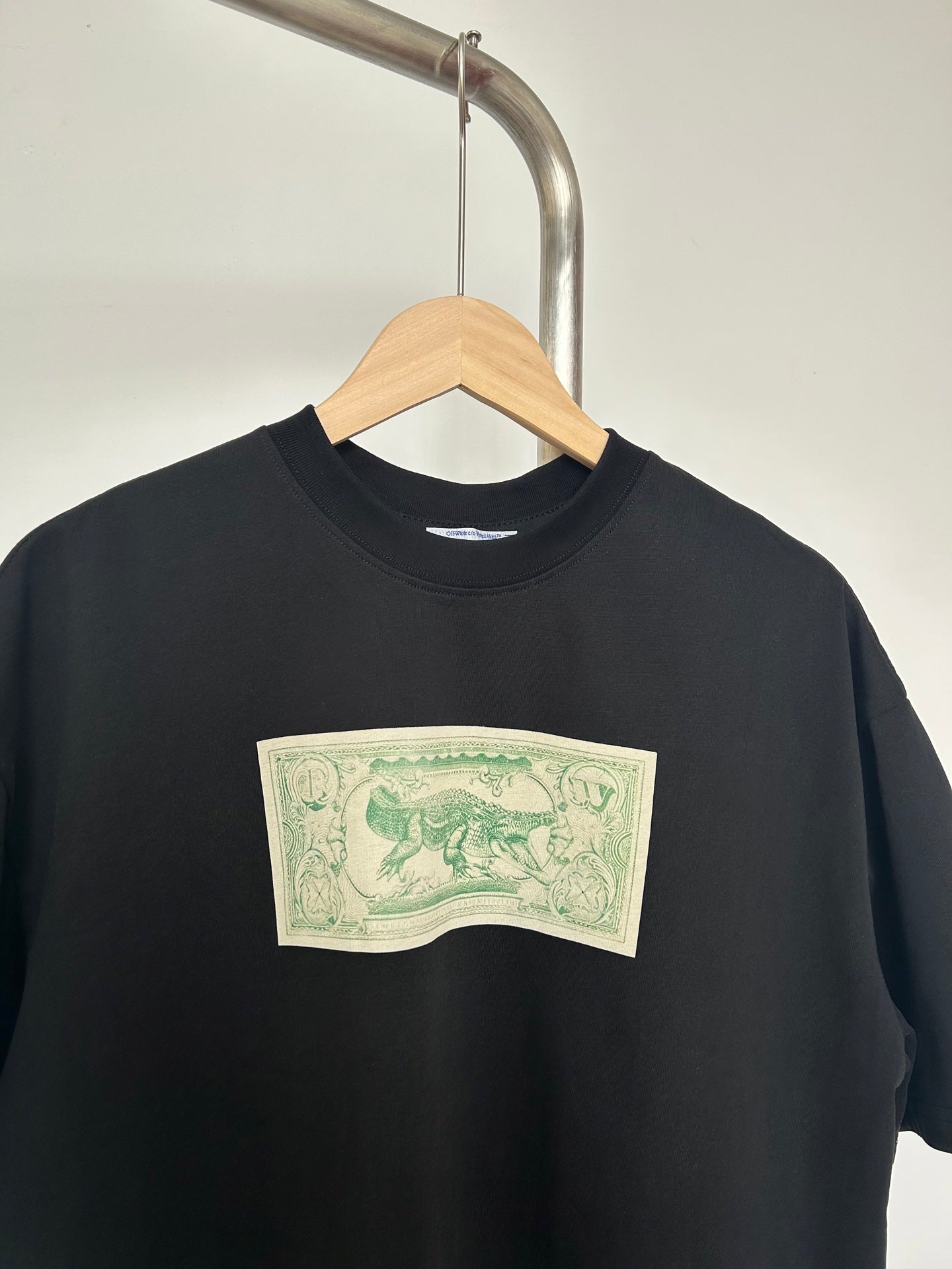 LuxluxHouse Best Quality Clothes Off White T-shirt