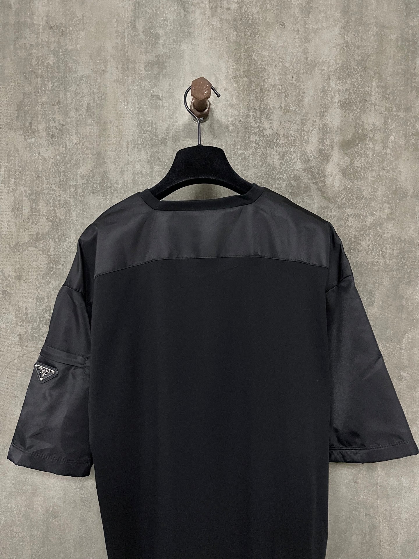 LuxluxHouse Best Quality Clothes T-shirt Prada