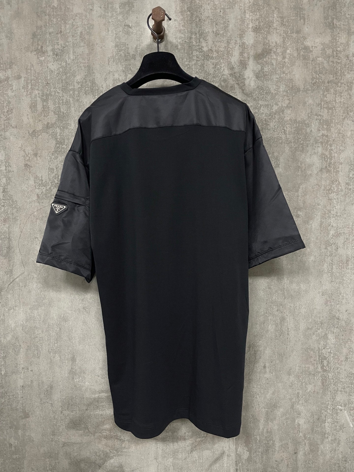 LuxluxHouse Best Quality Clothes T-shirt Prada