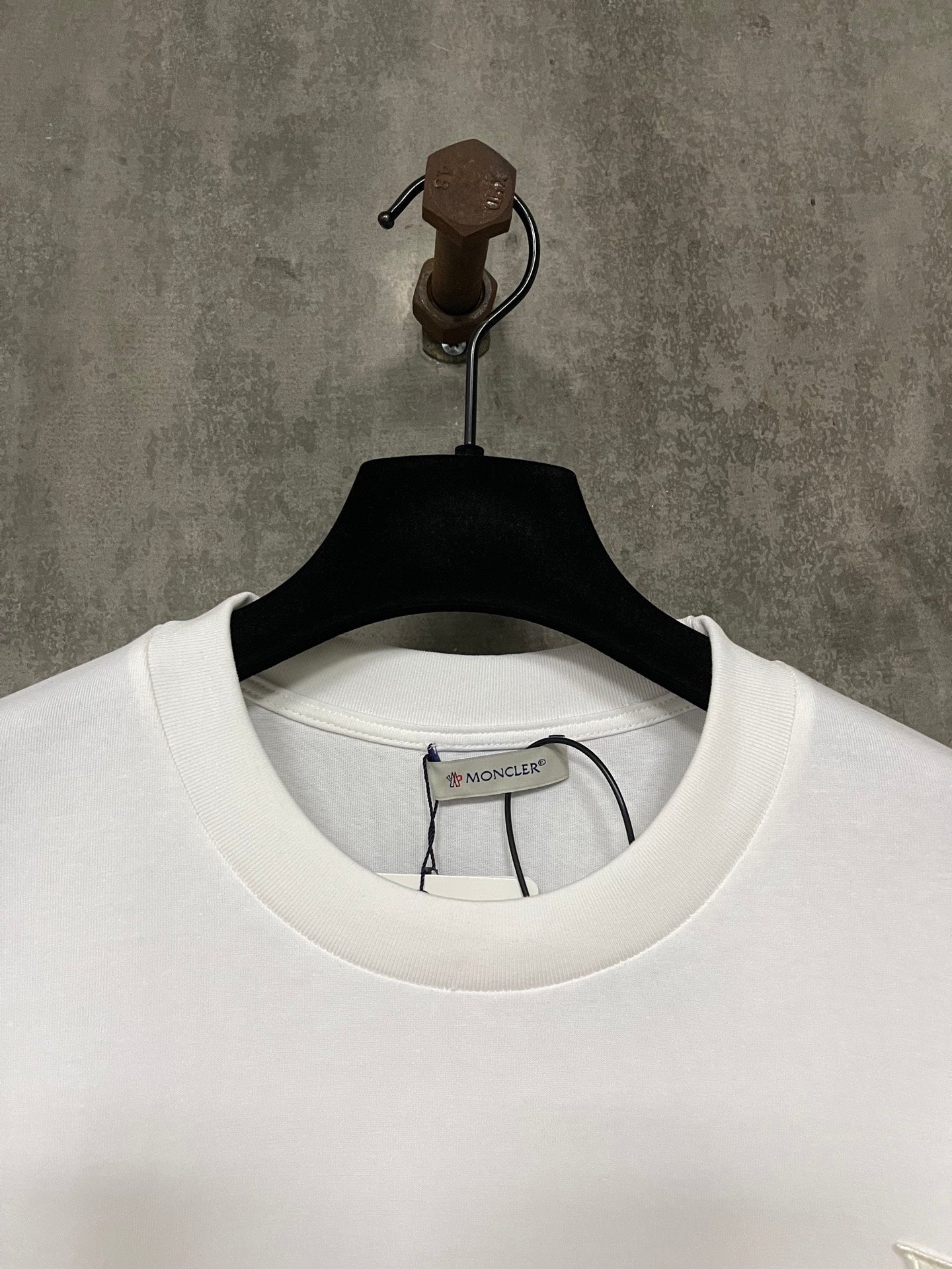 LuxluxHouse Best Quality Clothes T-shirt Moncler