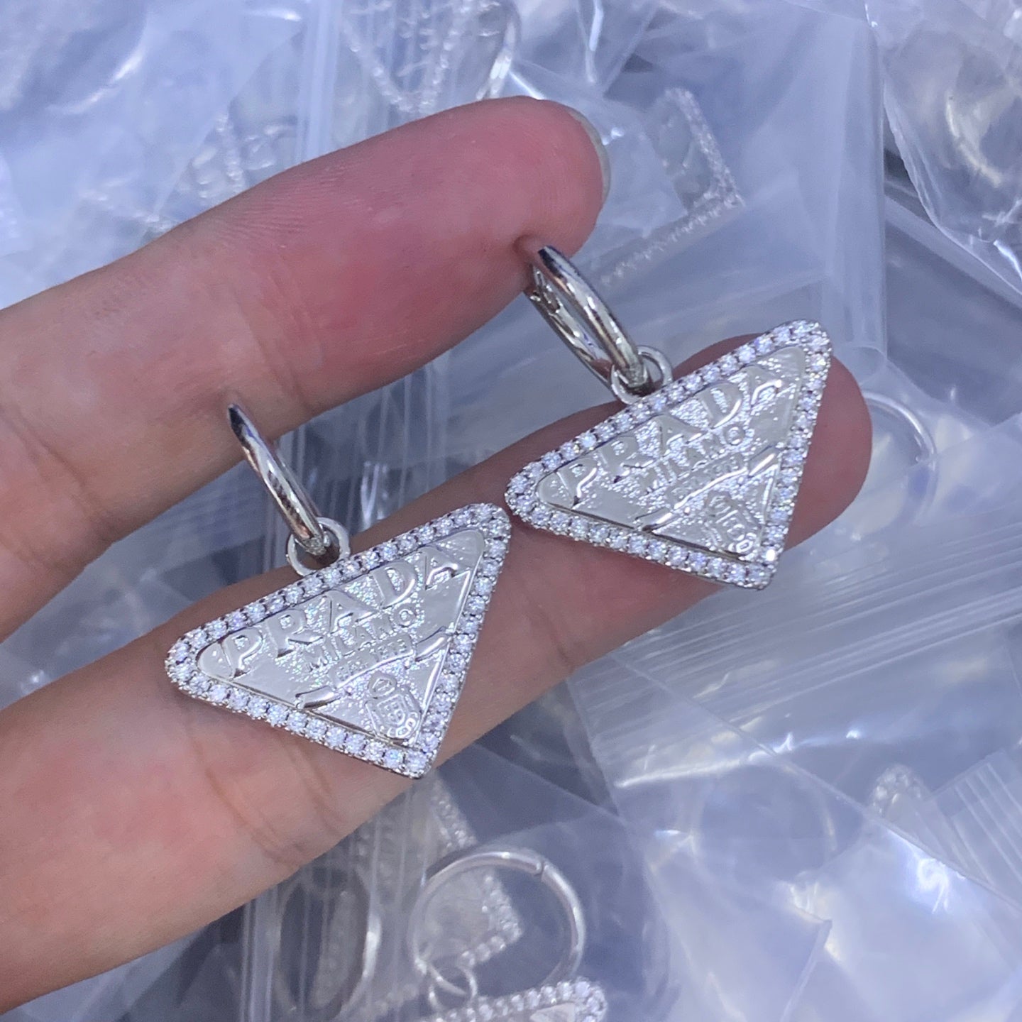 LuxluxHouse Low Price And High Quality Accessories Prada