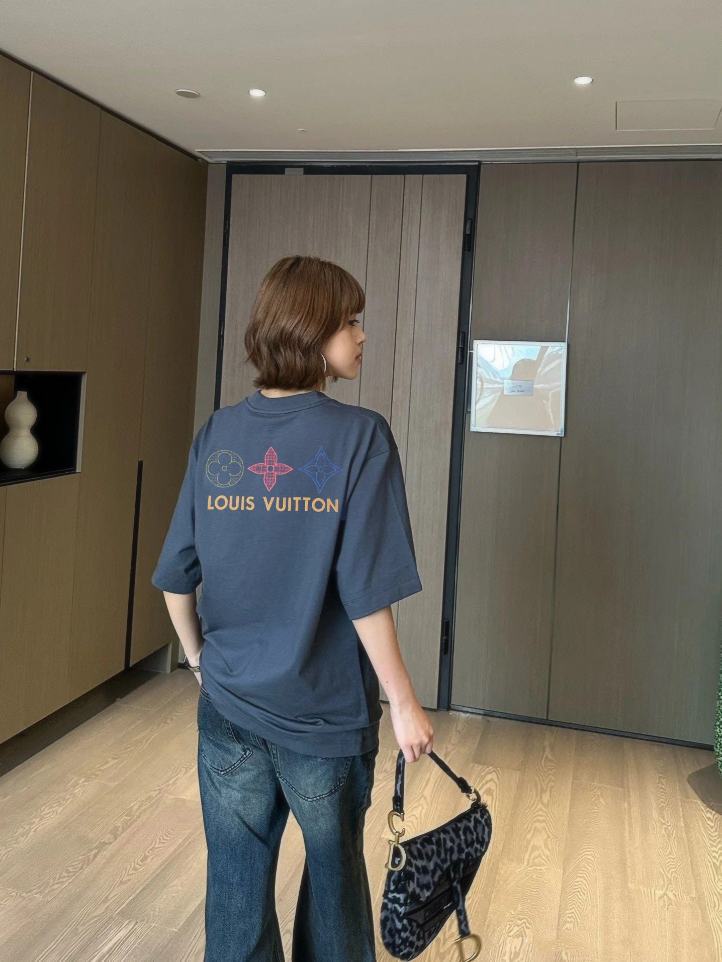 LuxluxHouse Best Quality Clothes T-shirt Louis Vuitton