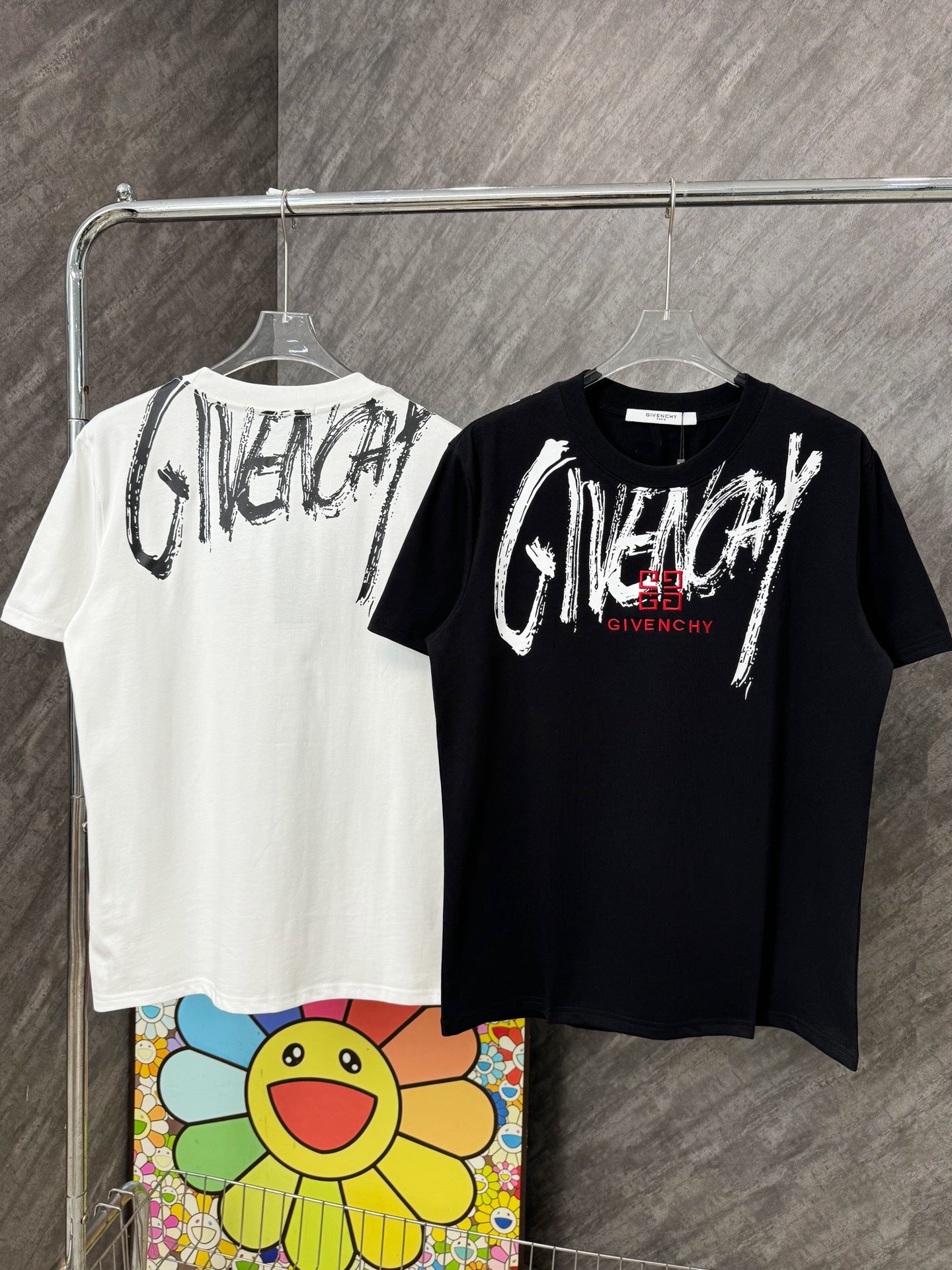 LuxluxHouse Best Quality Clothes Givenchy T-shirt