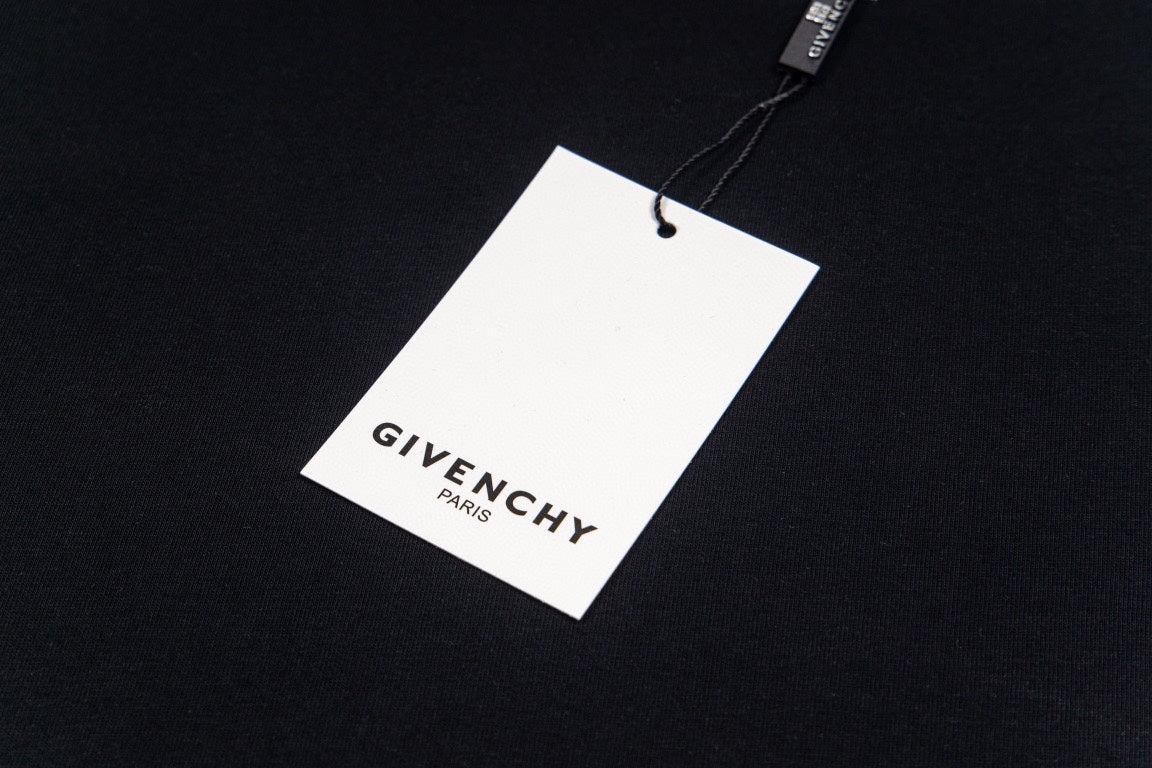 LuxluxHouse Best Quality Clothes Givenchy T-shirt