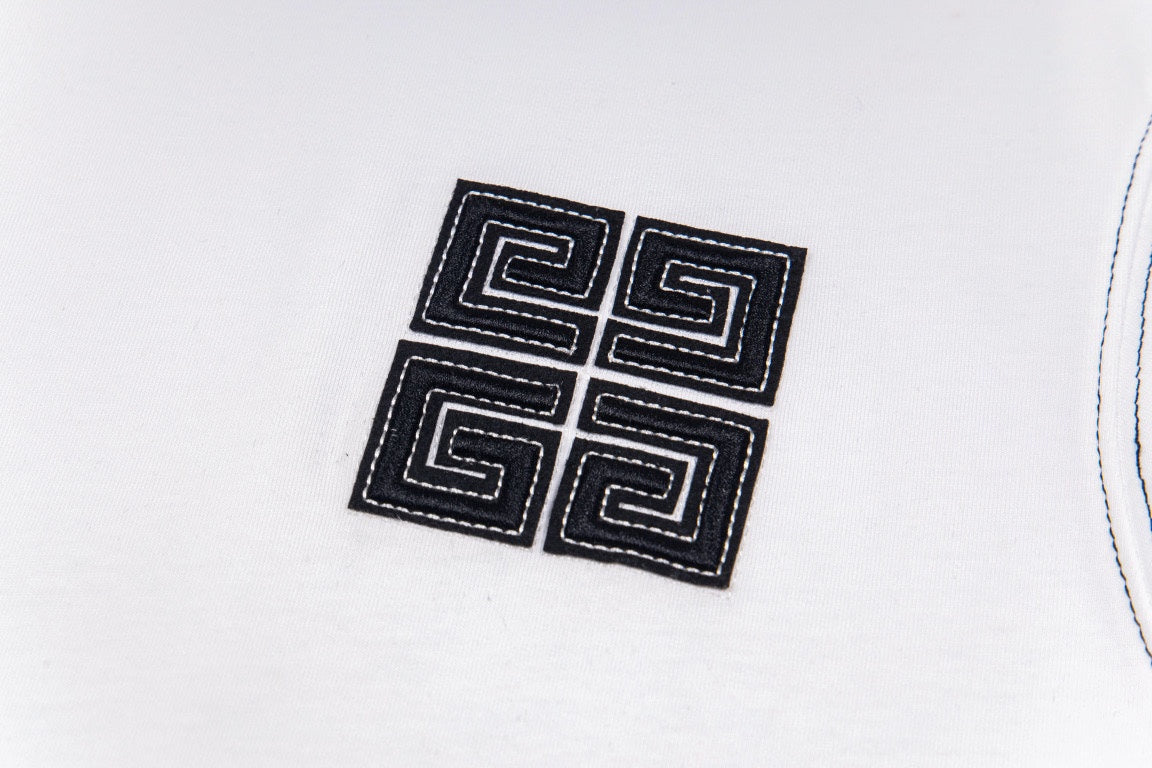 LuxluxHouse Best Quality Clothes Givenchy T-shirt