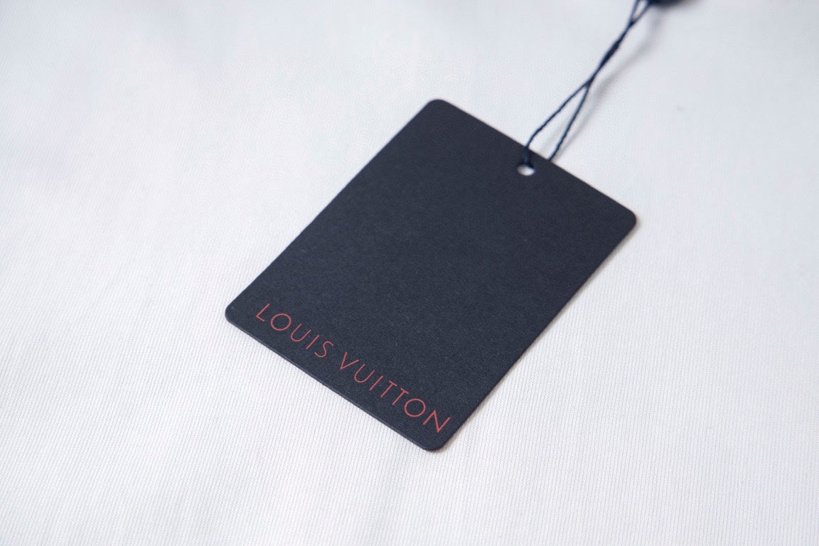 LuxluxHouse Best Quality Clothes T-shirt Louis Vuitton