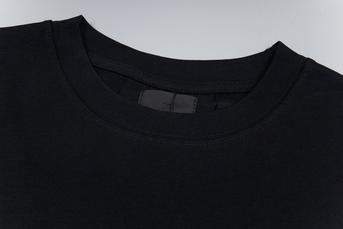 LuxluxHouse Best Quality Clothes Givenchy T-shirt
