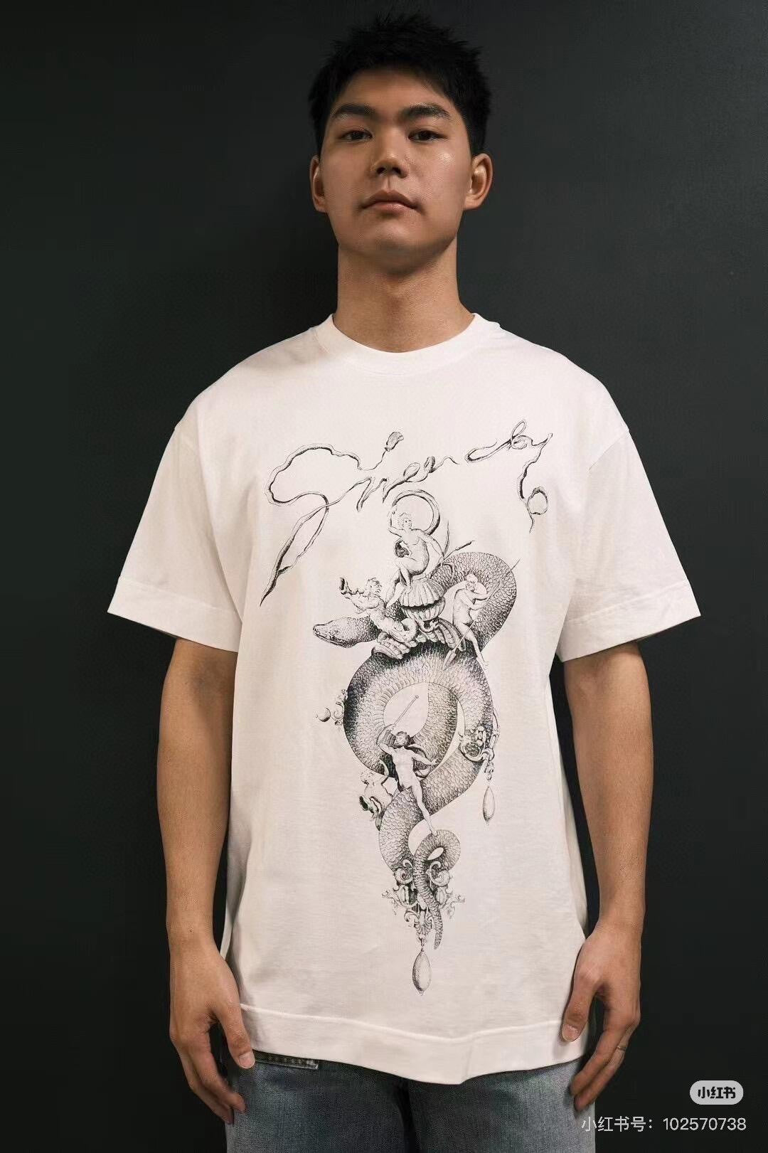 LuxluxHouse Best Quality Clothes Givenchy T-shirt