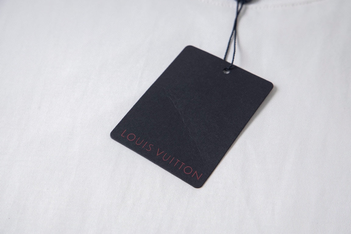 LuxluxHouse Best Quality Clothes T-shirt Louis Vuitton