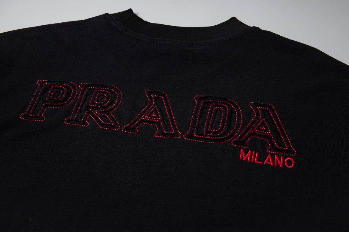 LuxluxHouse Best Quality Clothes T-shirt Prada