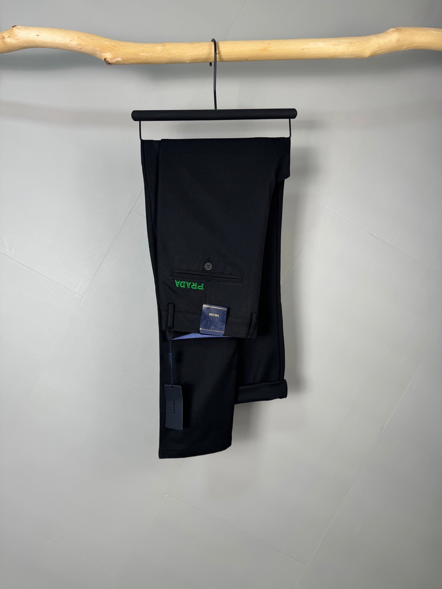 LuxluxHouse Best Quality Clothes Pants Prada