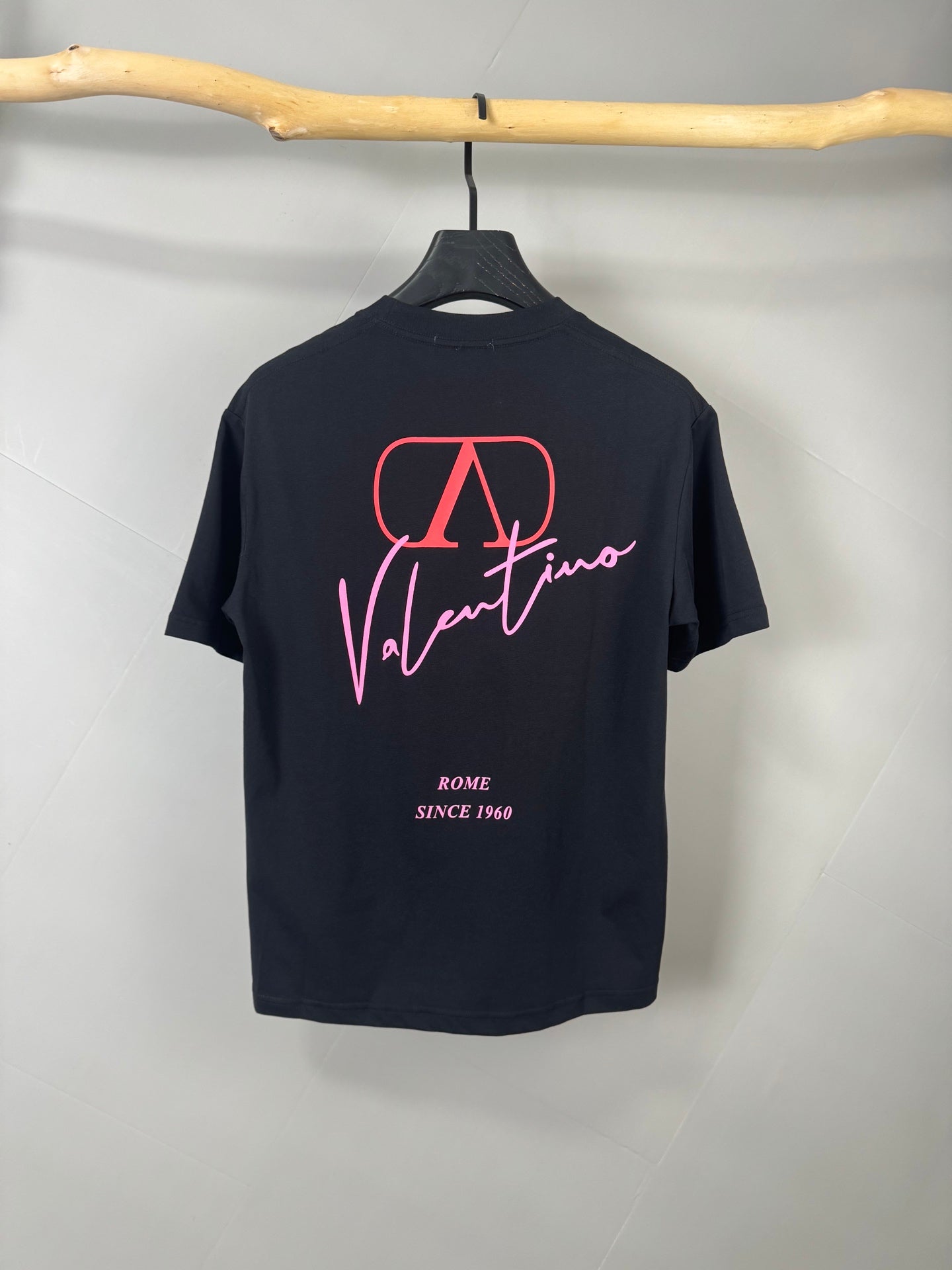 LuxluxHouse Best Quality Clothes Valentino T-shirt