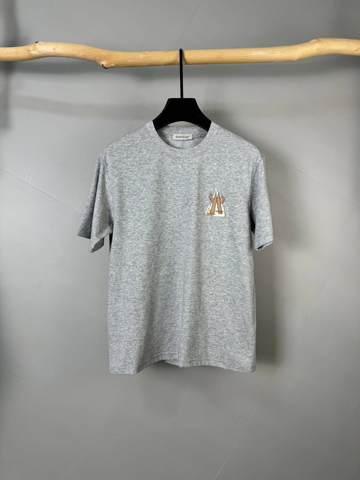 LuxluxHouse Best Quality Clothes T-shirt Moncler