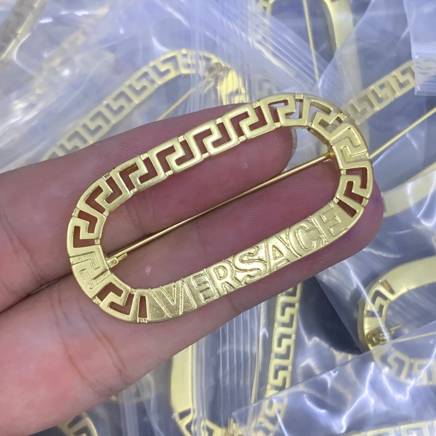 LuxluxHouse Low Price And High Quality Accessories Versace