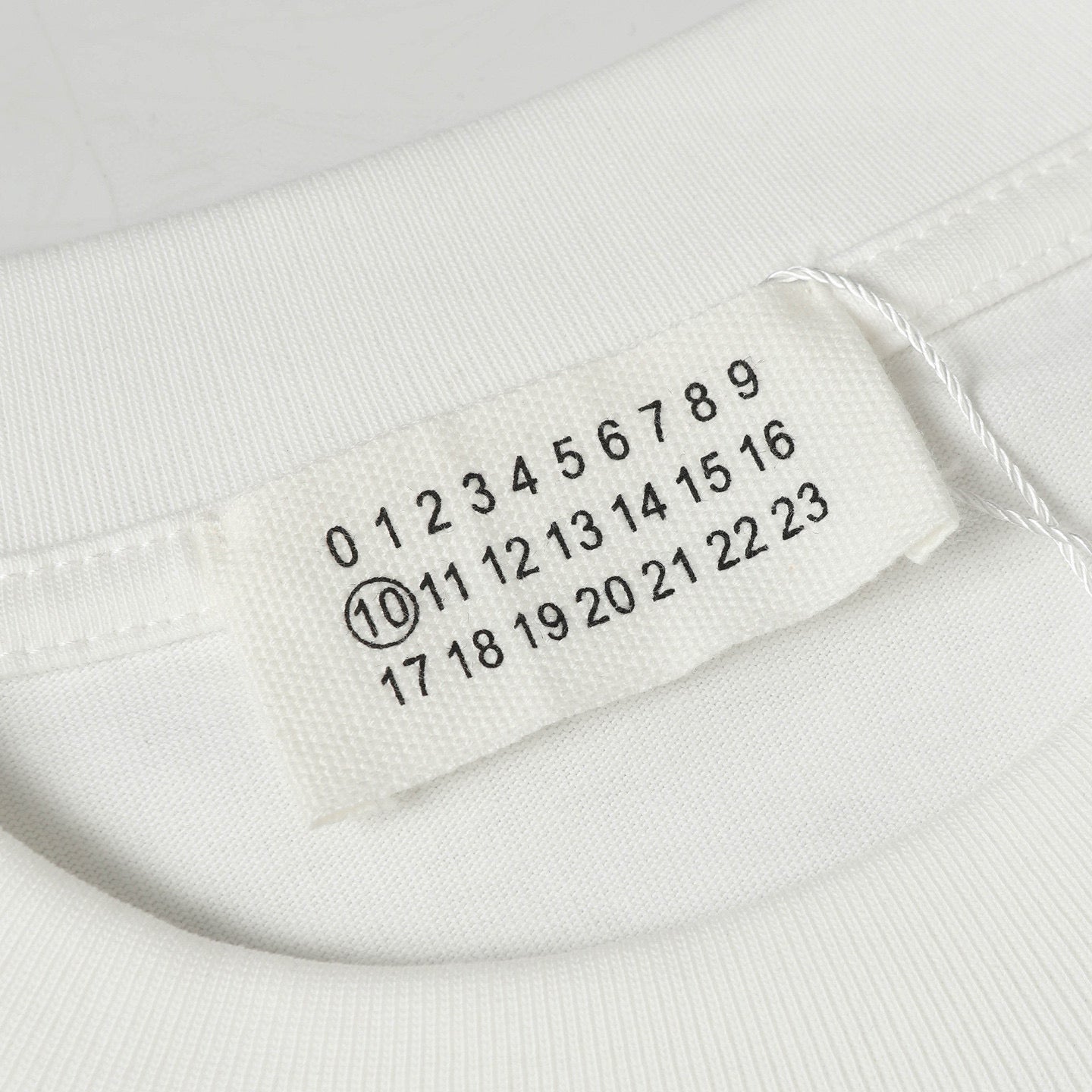 LuxluxHouse Best Quality Clothes T-shirt Chanel & Maison Margiela