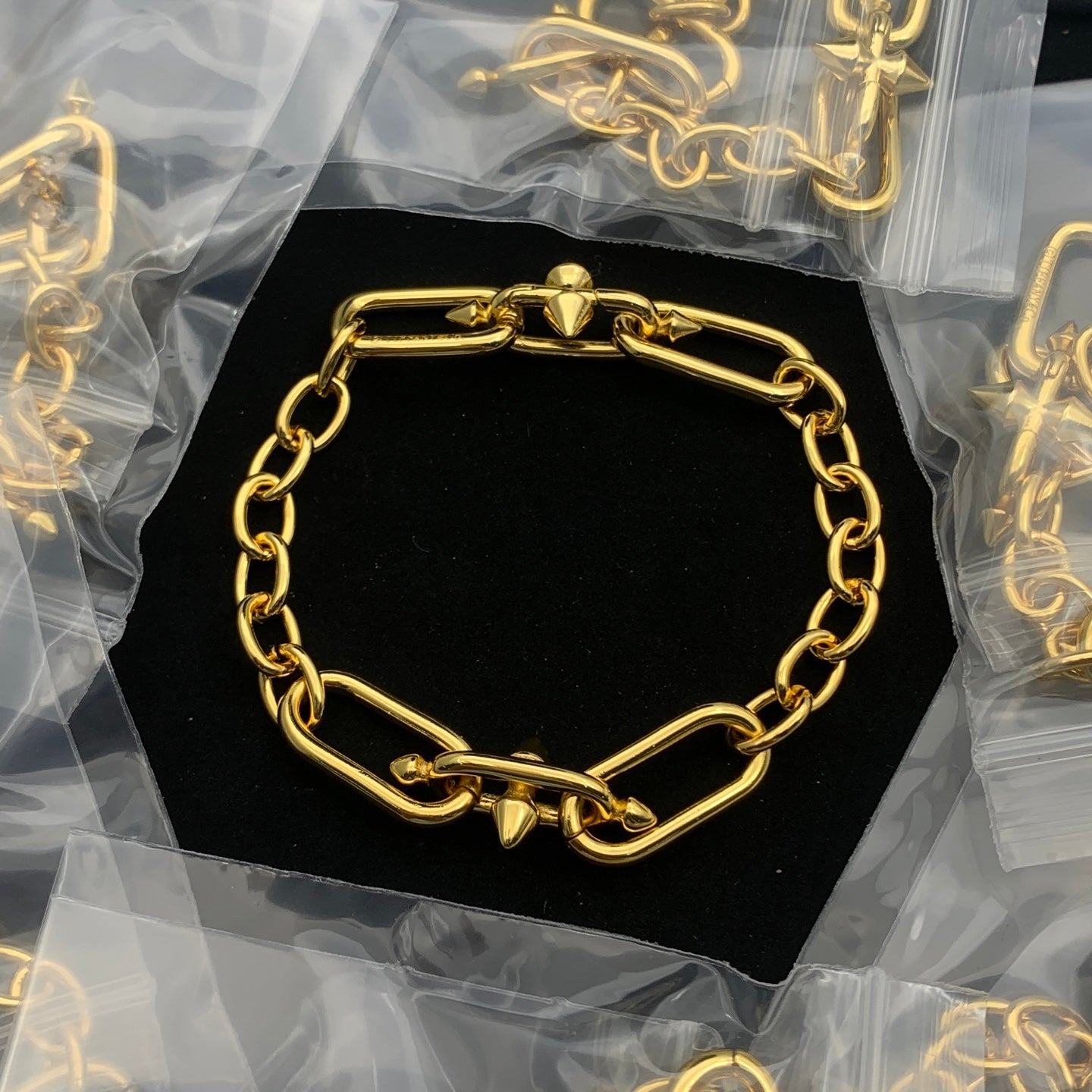 LuxluxHouse Low Price And High Quality Accessories Tiffany