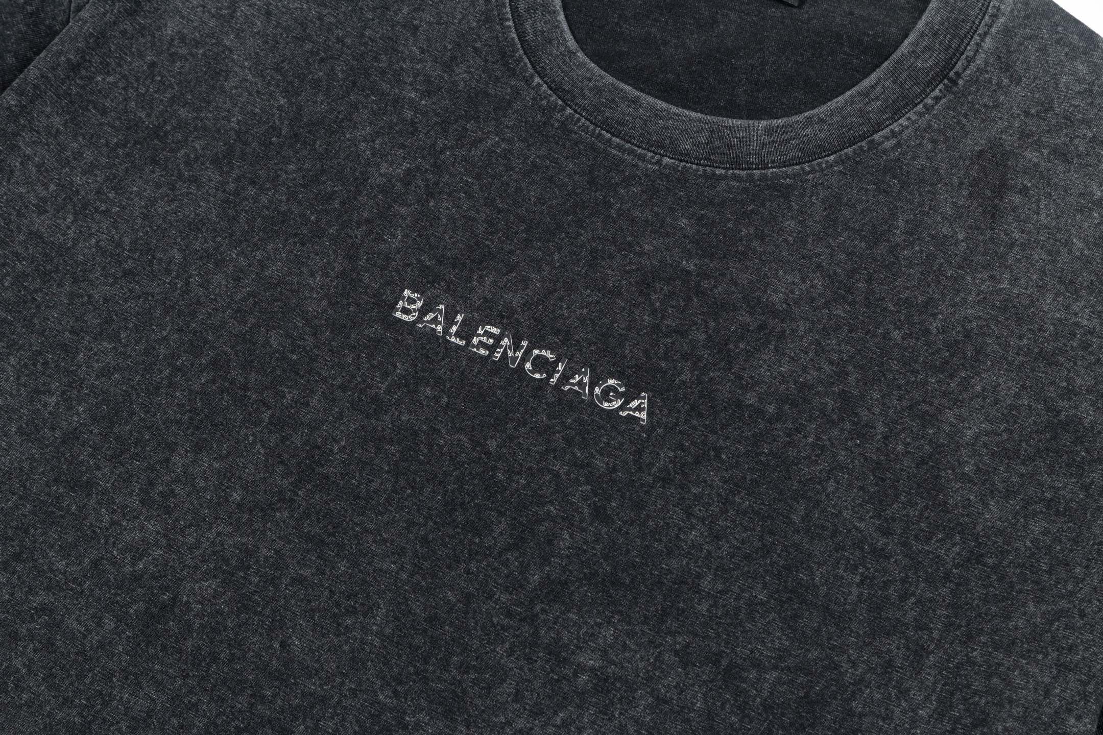 LuxluxHouse Best Quality Clothes Balenciaga T-shirt