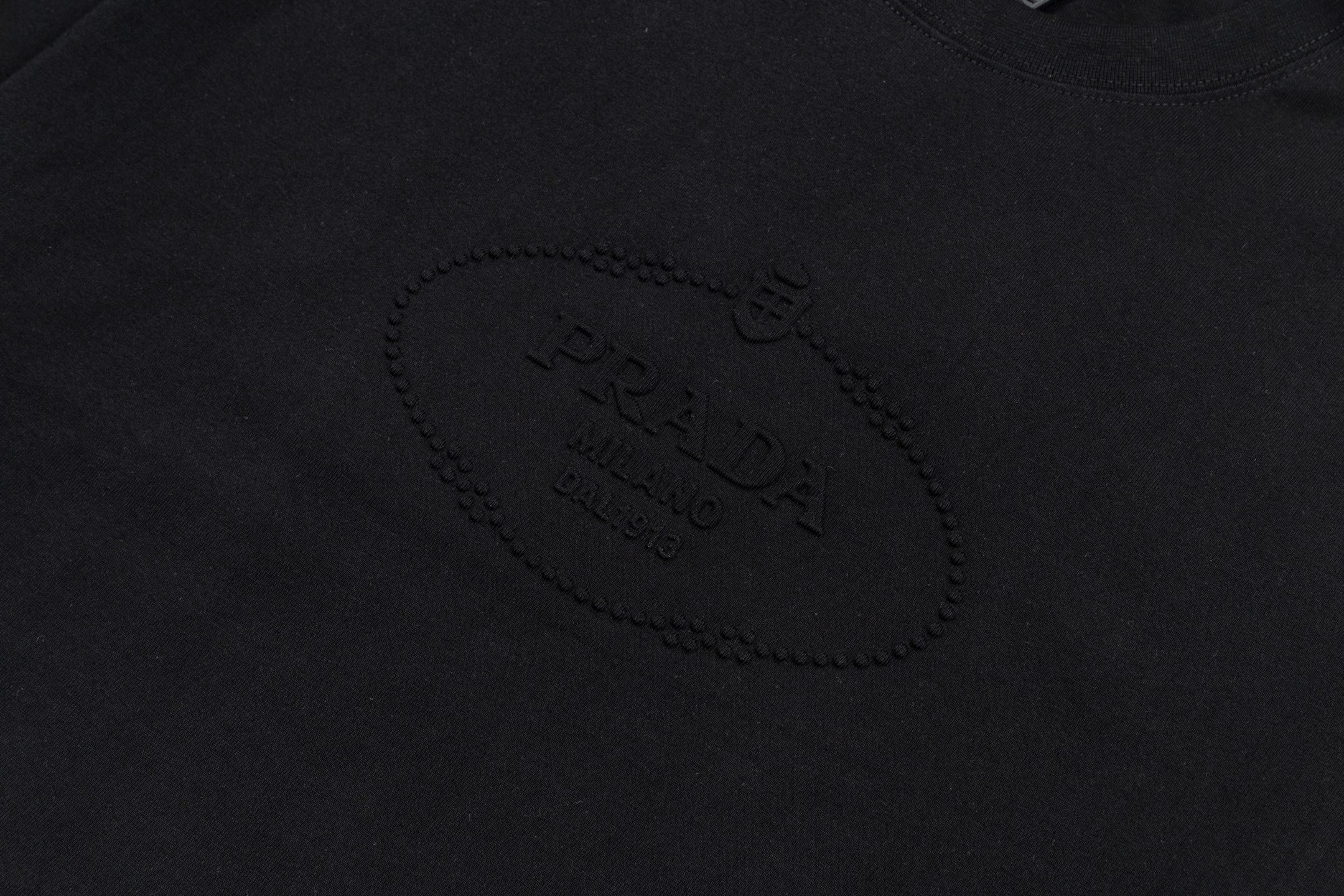 LuxluxHouse Best Quality Clothes T-shirt Prada