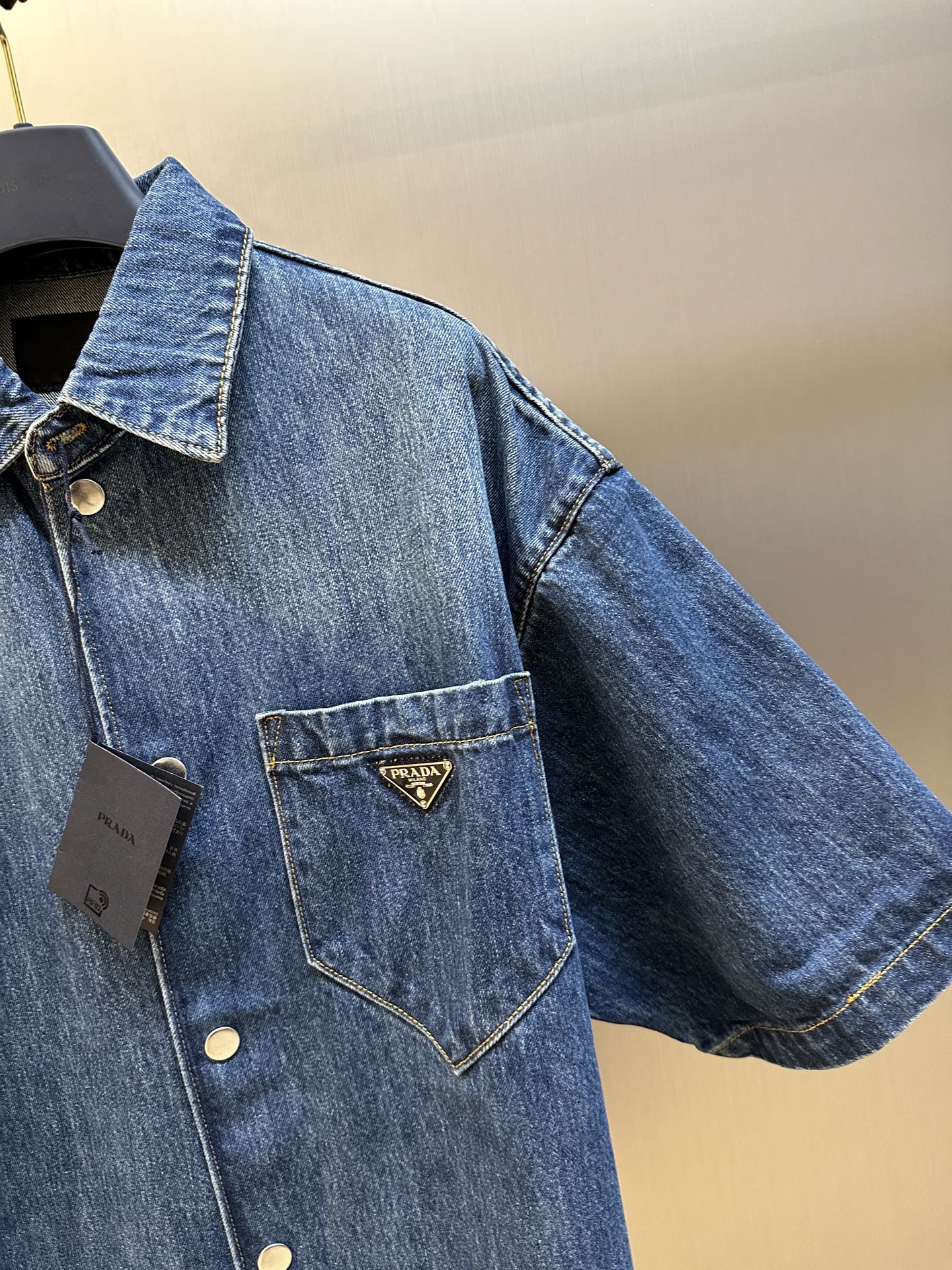 LuxluxHouse Best Quality Clothes Shirts&Polo Prada