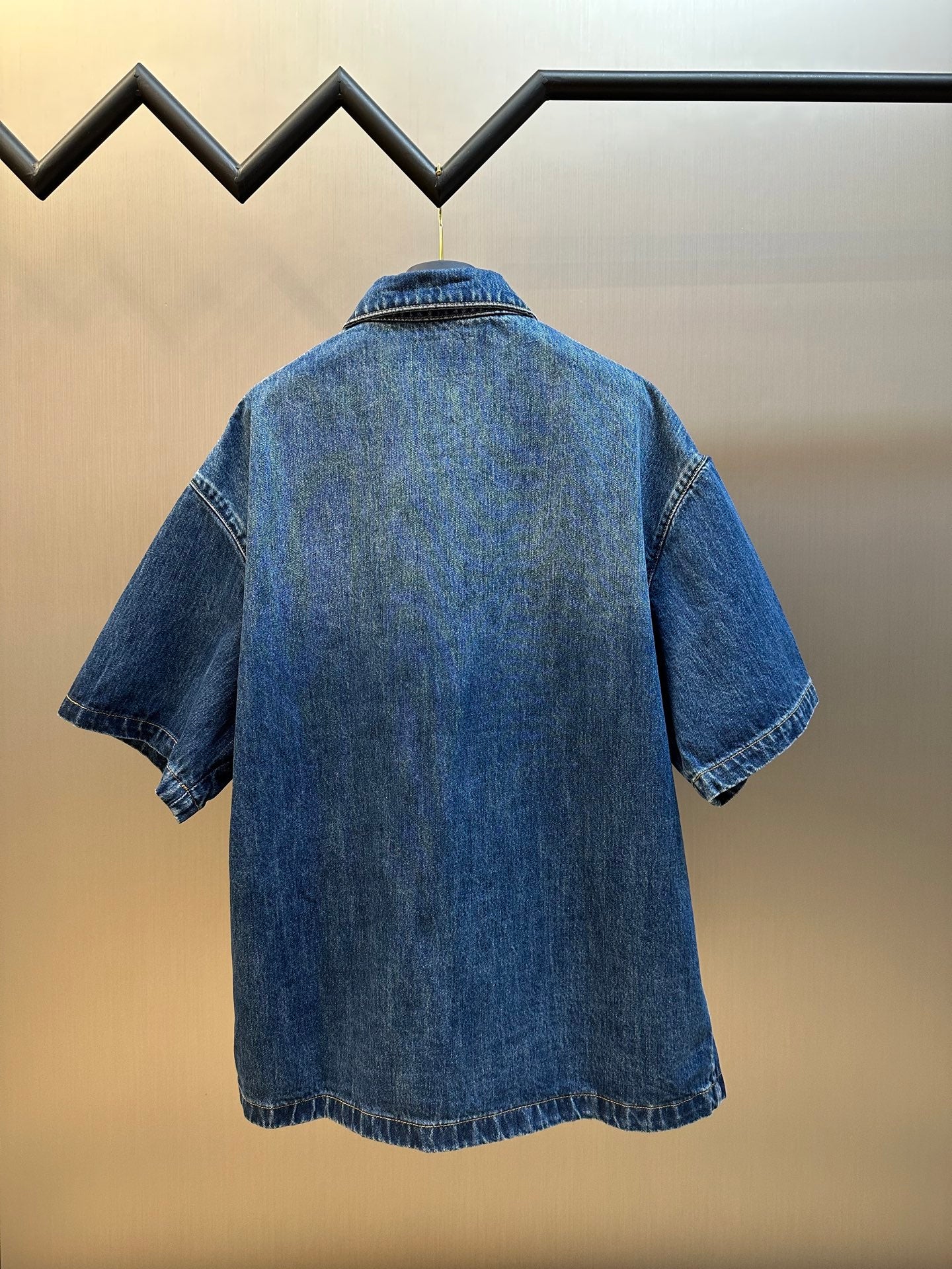 LuxluxHouse Best Quality Clothes Shirts&Polo Prada